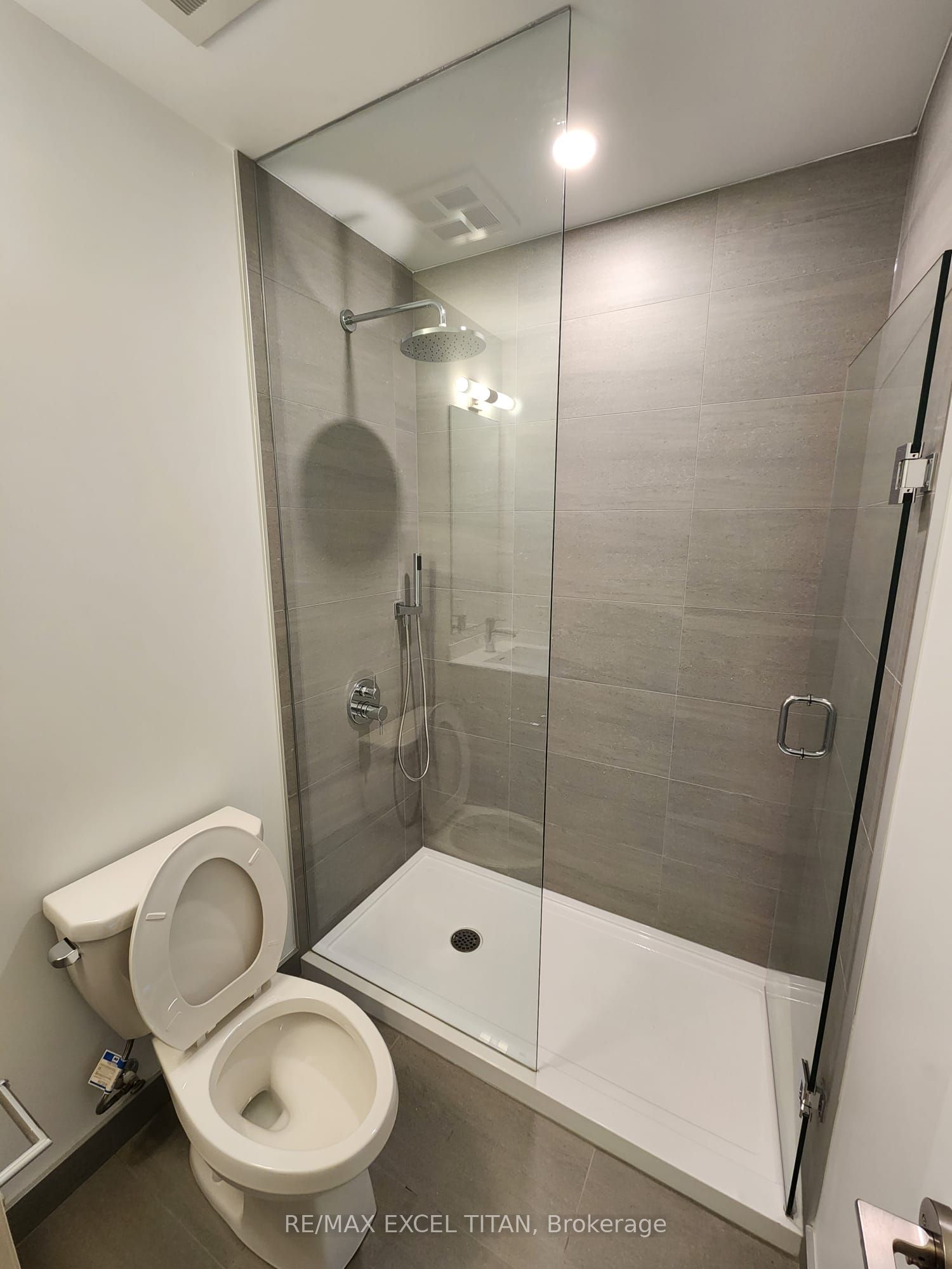20 Deans Drive S 307 Property Photo 18