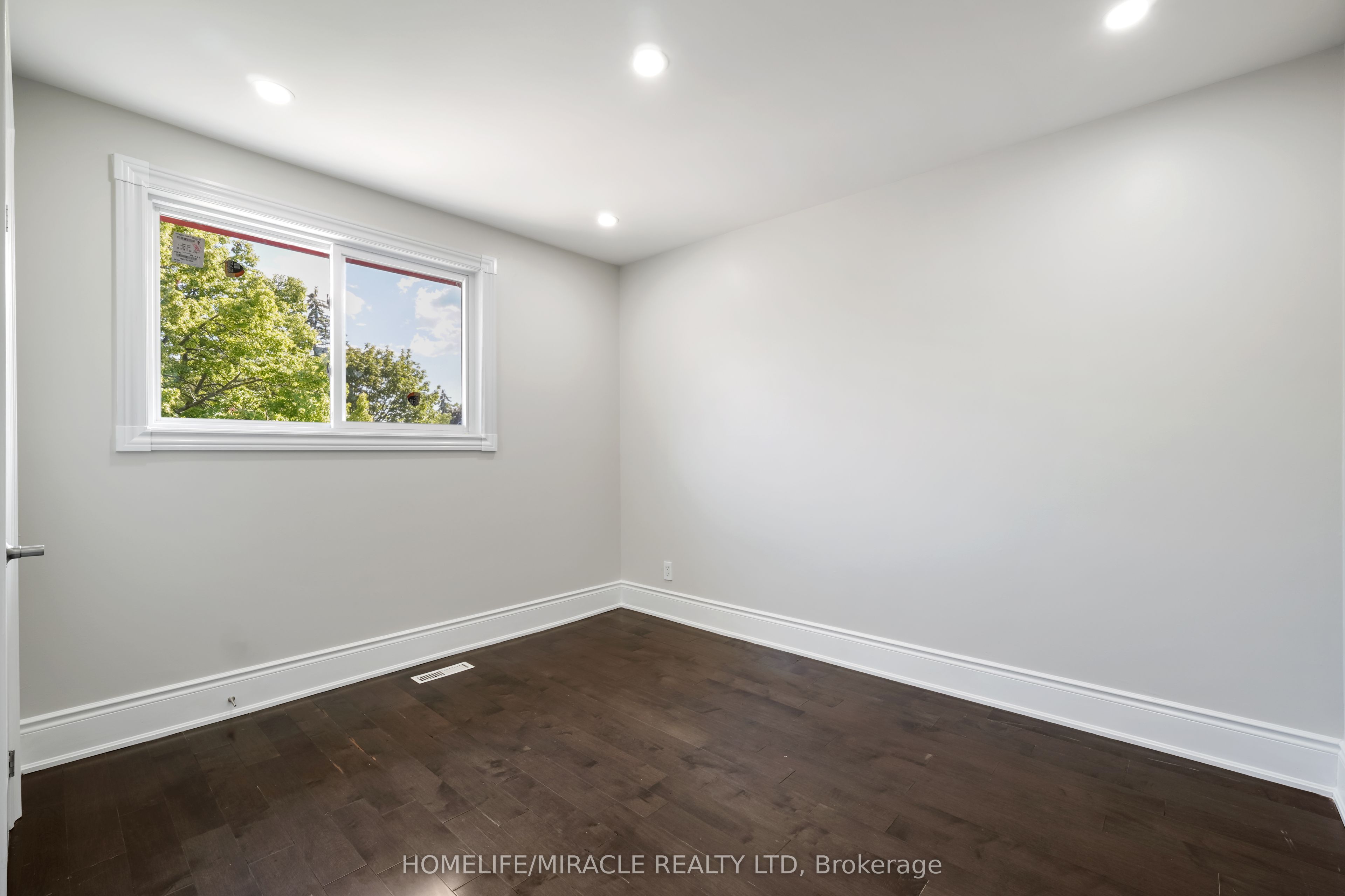 70 Cockburn Drive Property Photo 20
