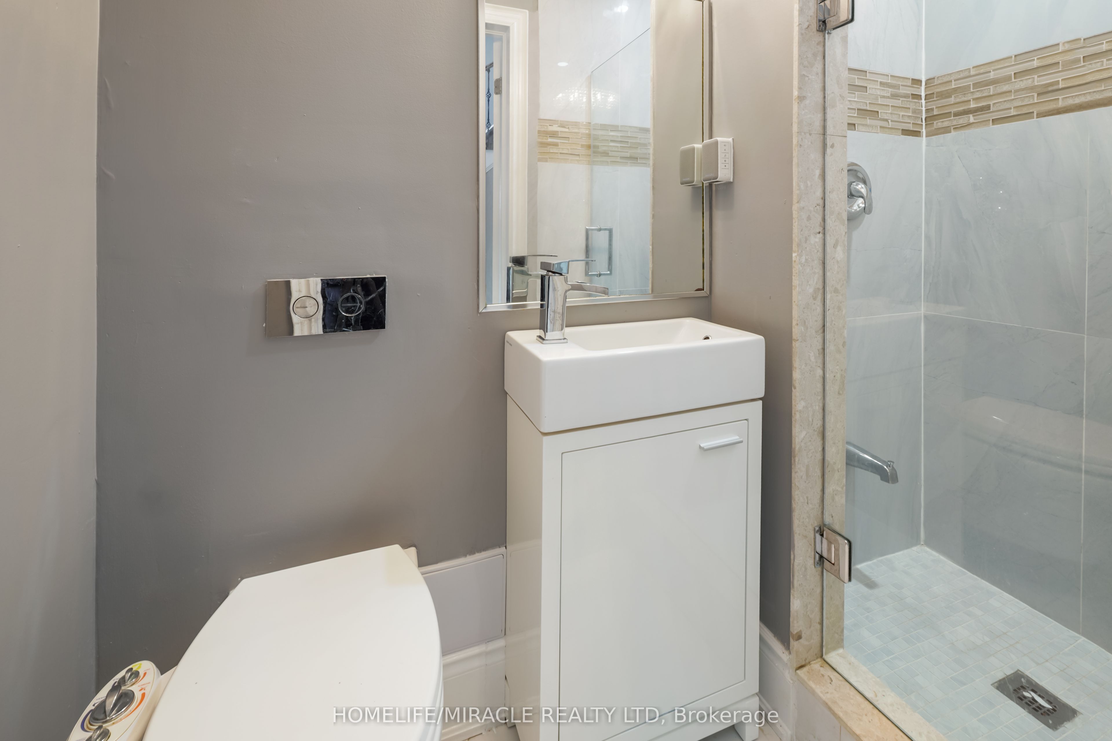 70 Cockburn Drive Property Photo 27