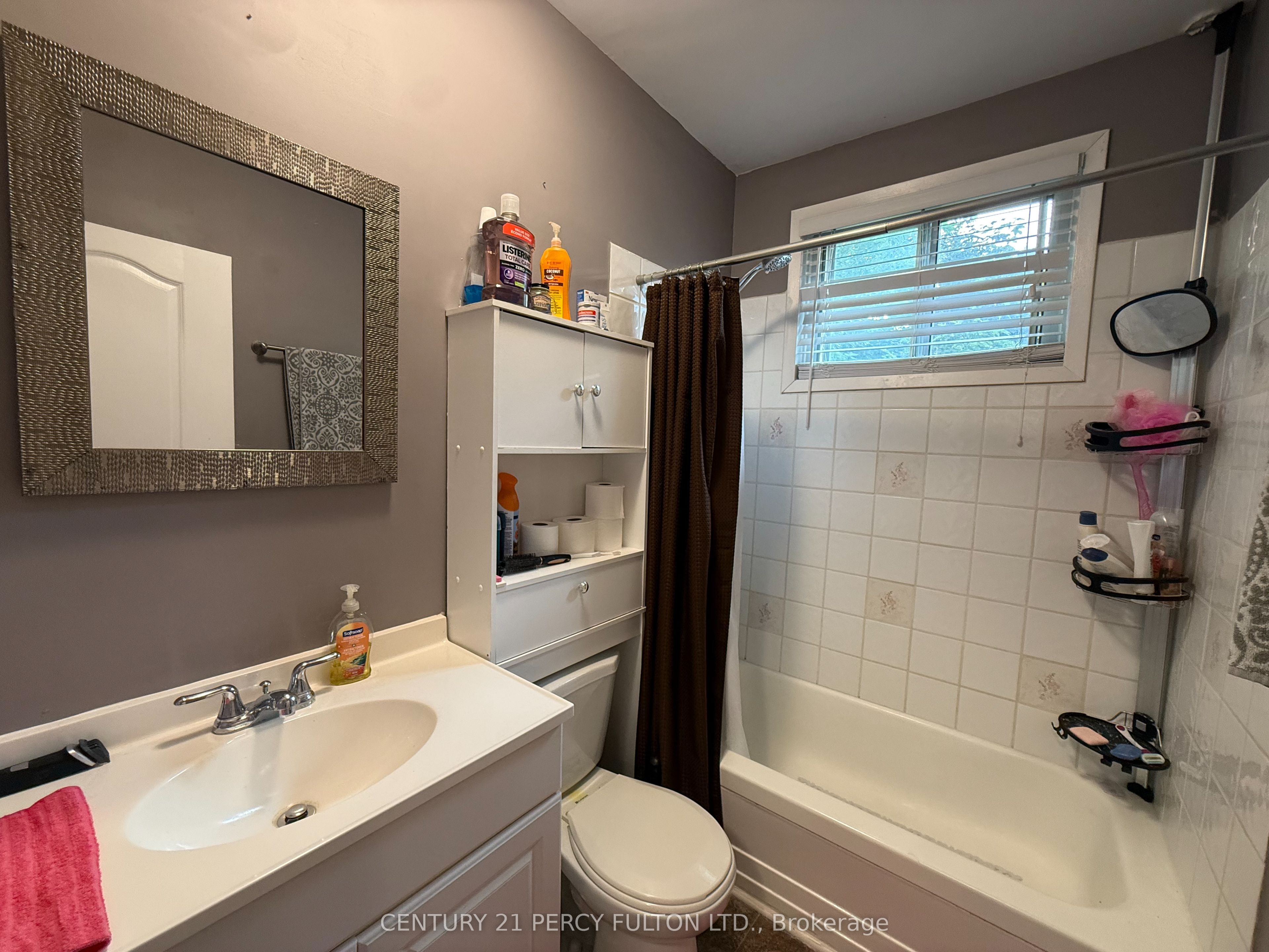 220 Rosedale Drive Unit 1 Property Photo 11