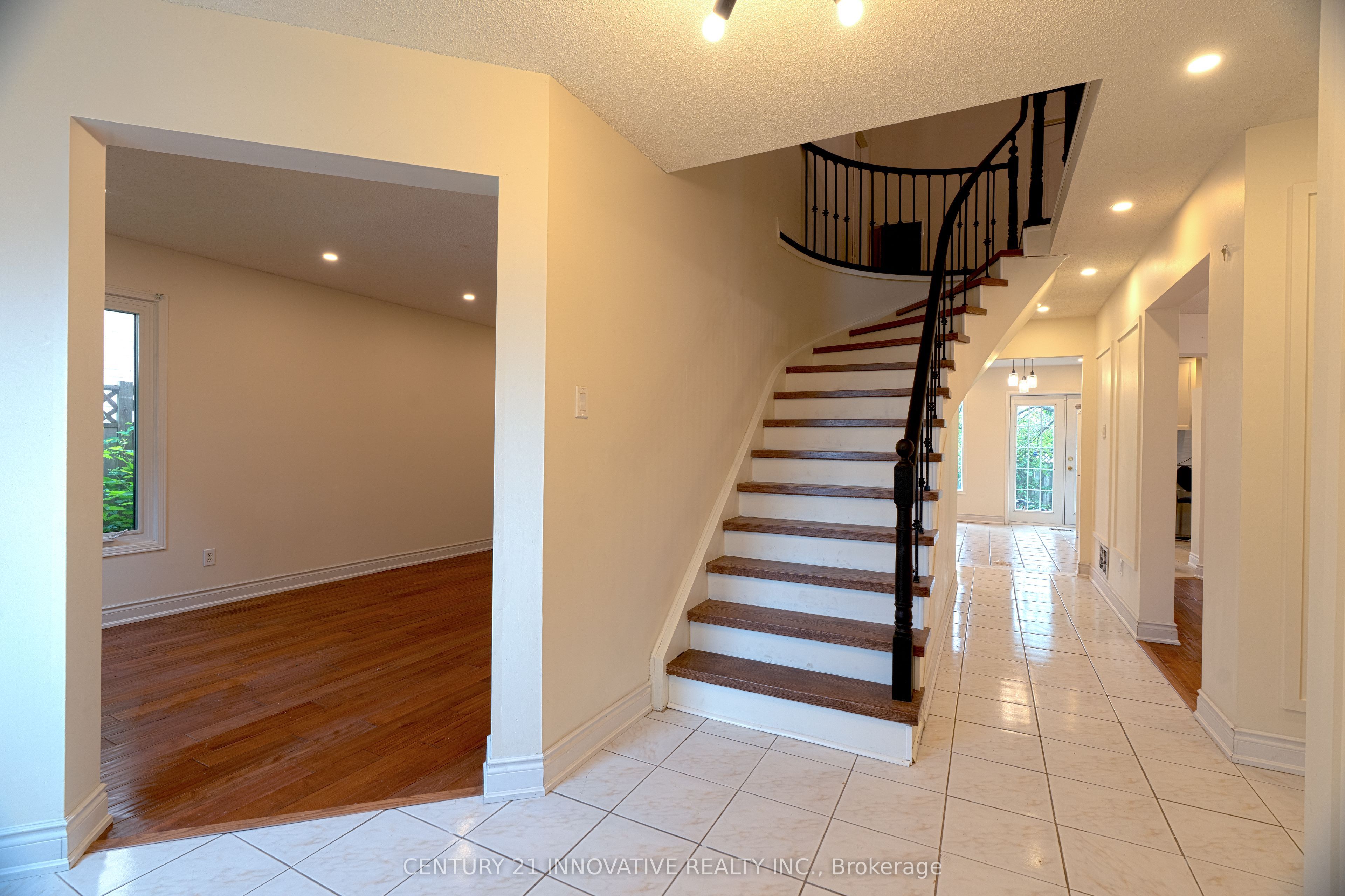 35 Magill Drive Property Photo 3