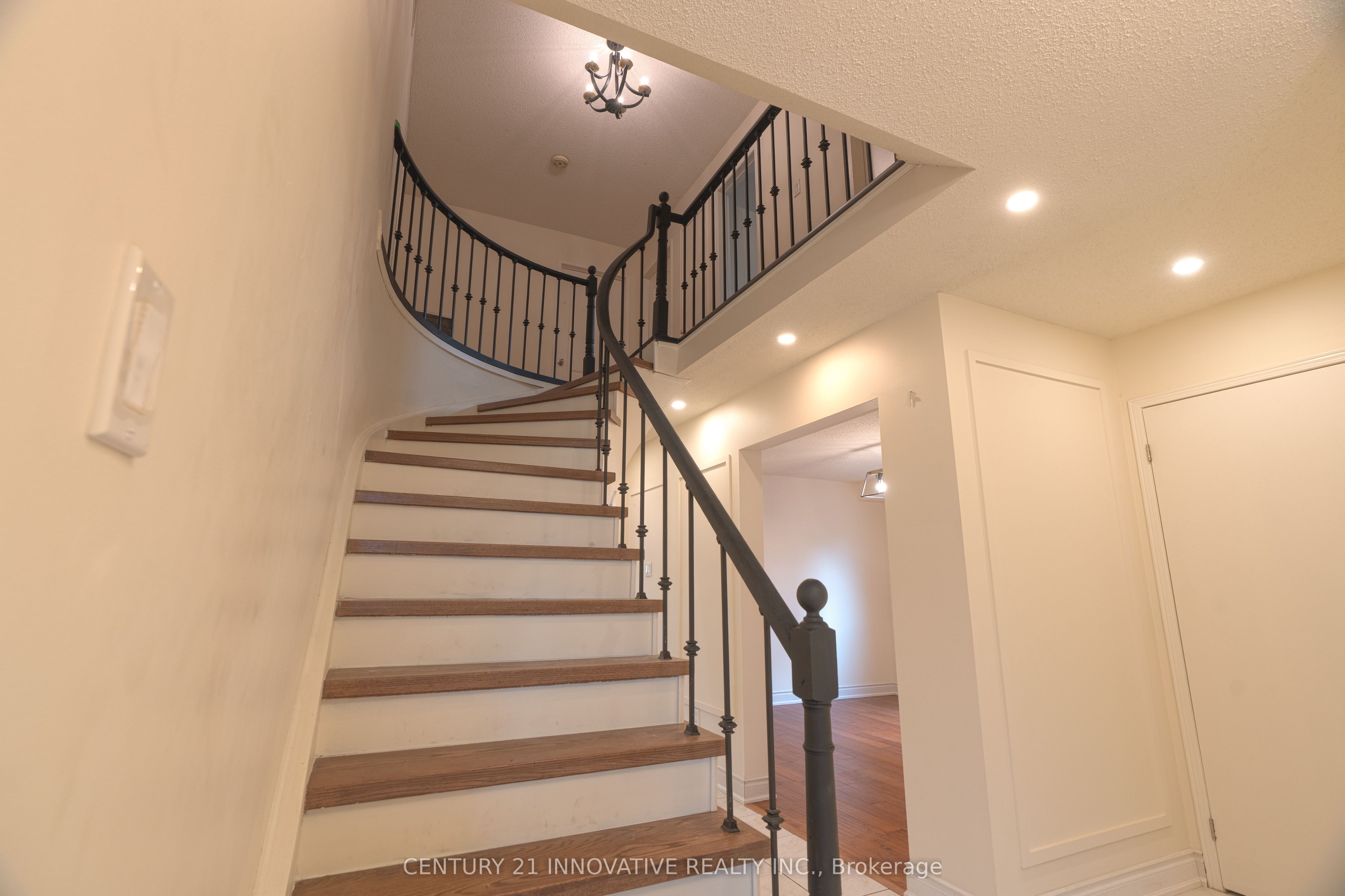 35 Magill Drive Property Photo 11