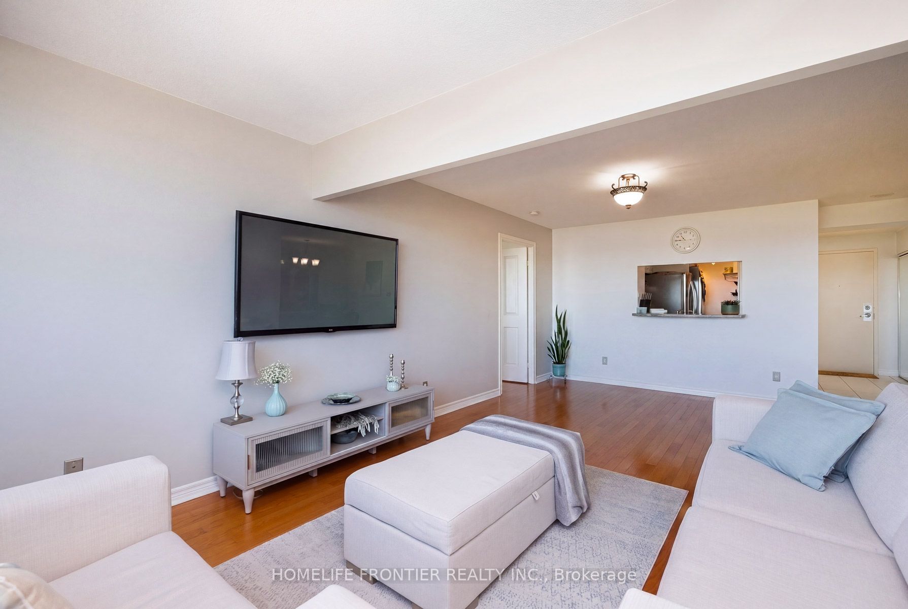 68 Corporate Drive 3239 Property Photo 5