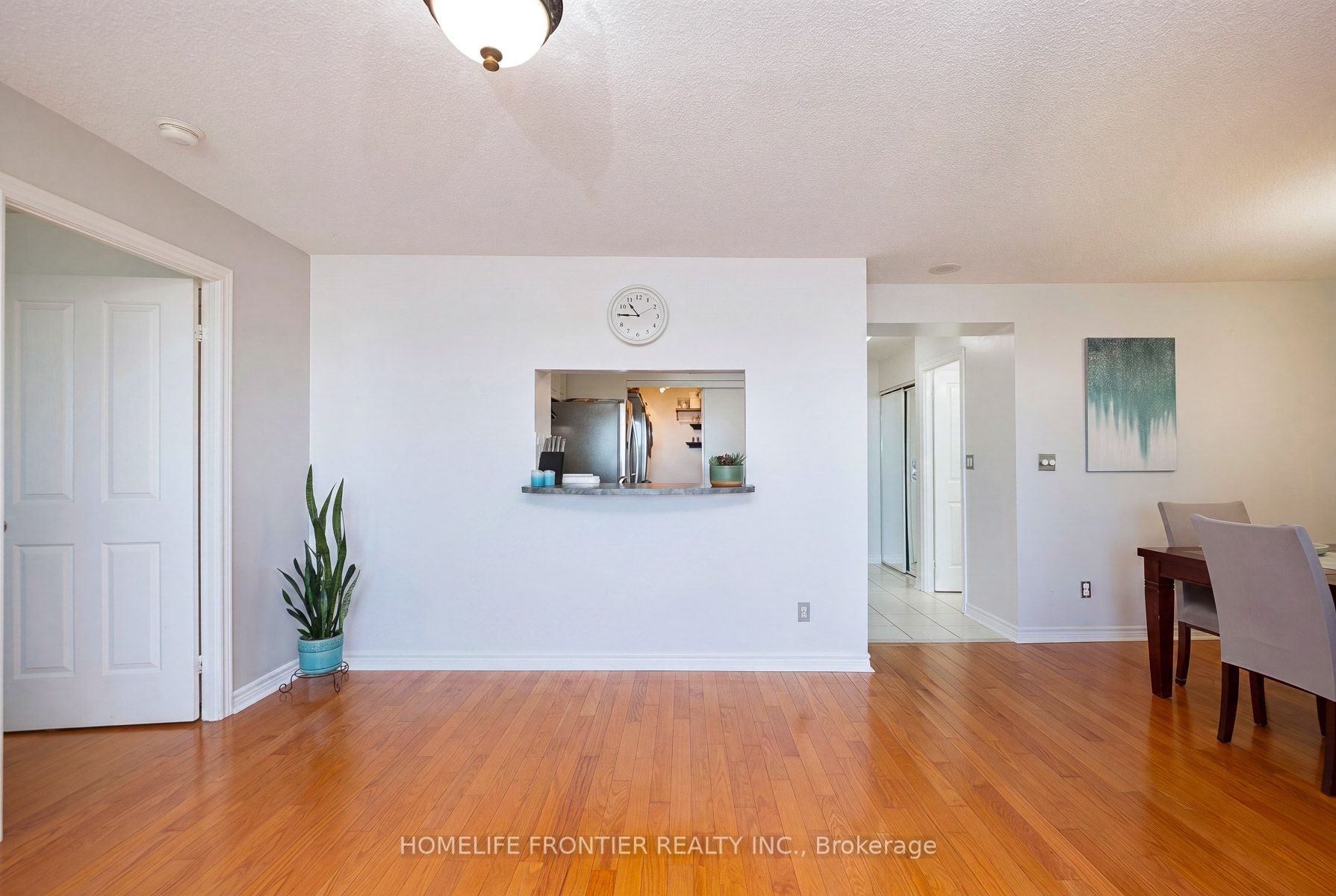 68 Corporate Drive 3239 Property Photo 8
