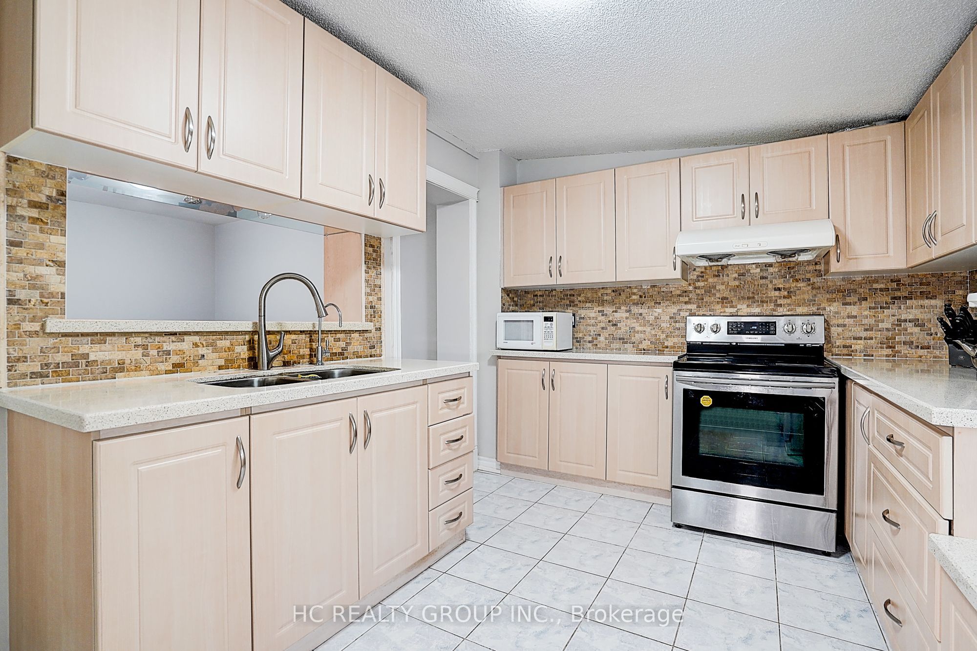 361 Highfield Road Property Photo 9