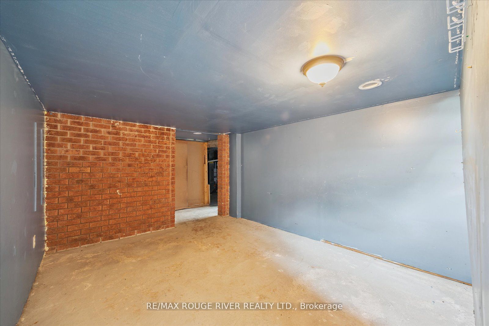 2037 Nash Road Property Photo 17