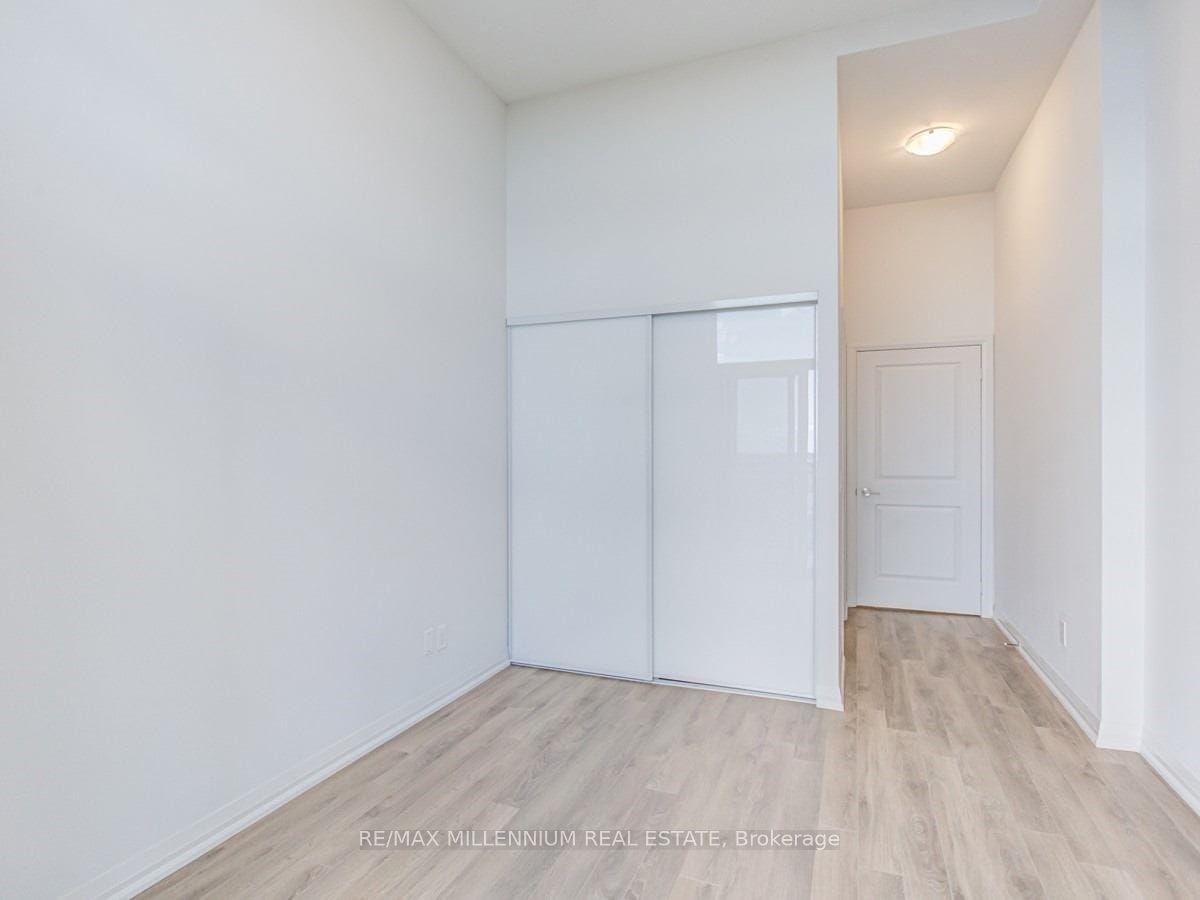 30 Meadowglen Place 2908 Property Photo 13