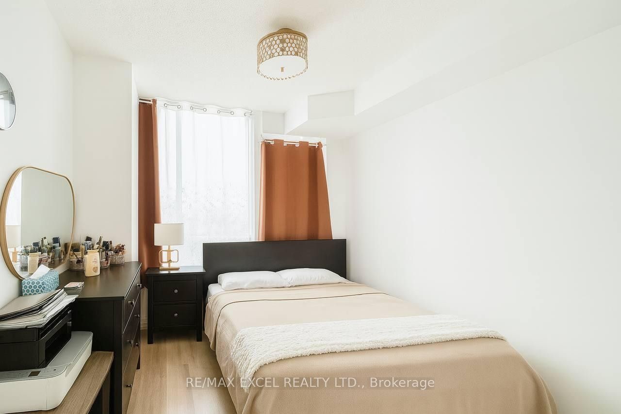 60 Brian Harrison Way Ph3703 Property Photo 10