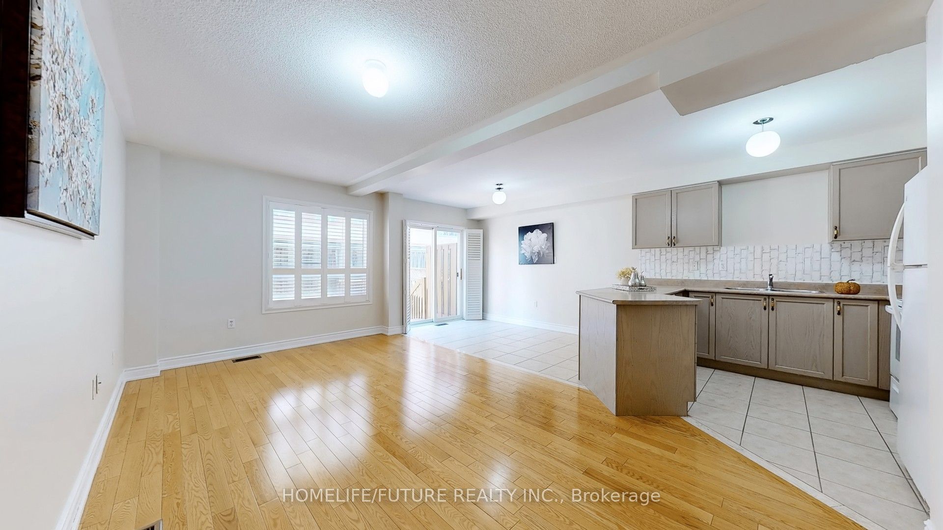 435 Middlefield Road 47 Property Photo 4