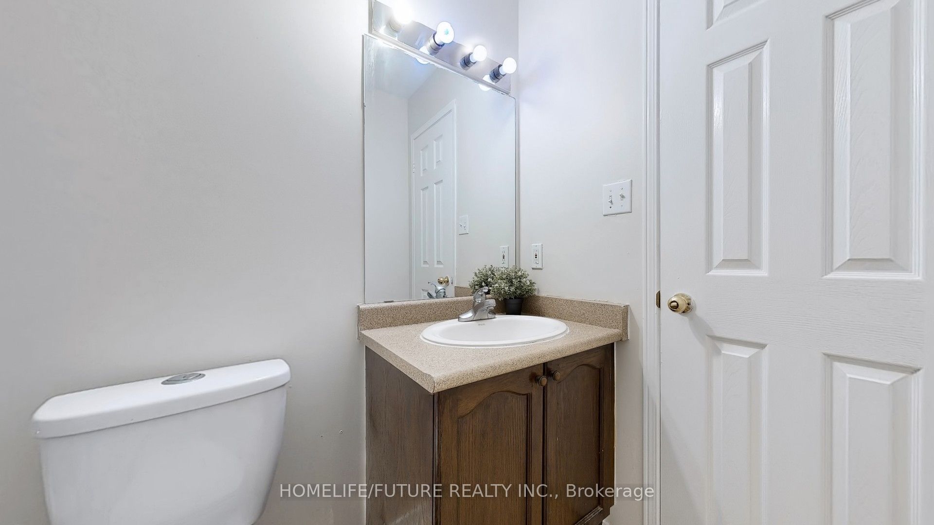 435 Middlefield Road 47 Property Photo 37