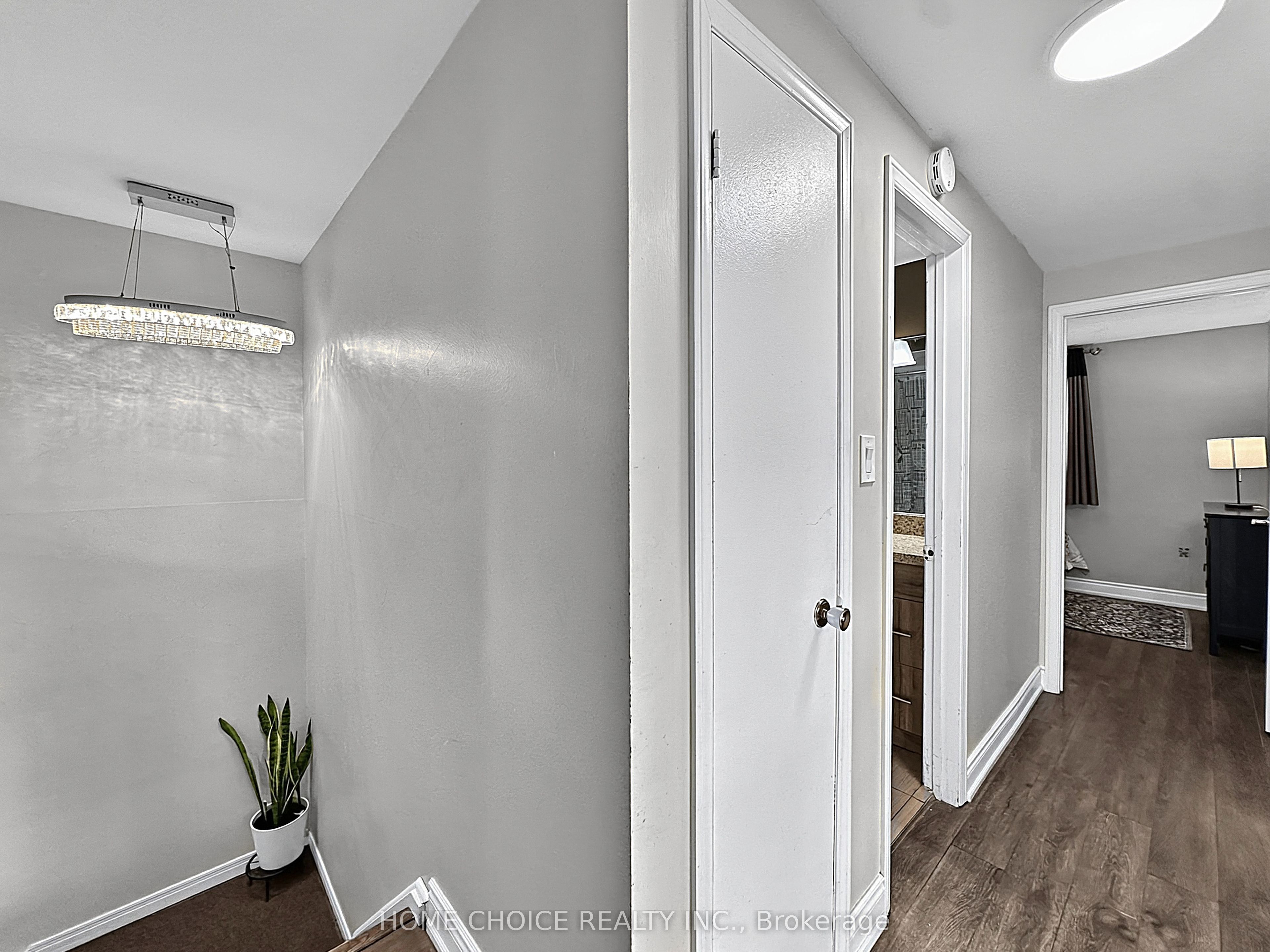 38 Robbinstone Drive Property Photo 17