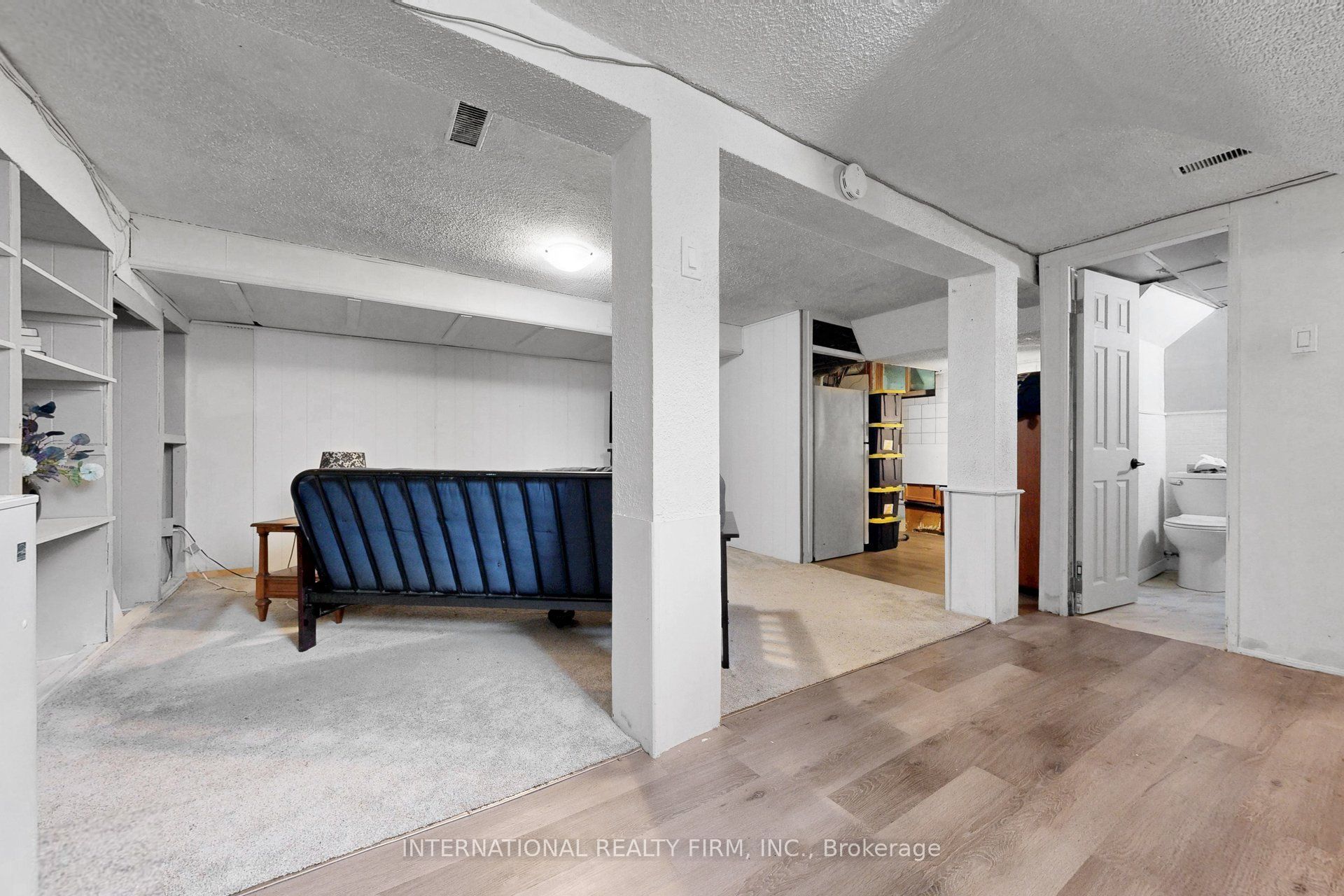 62 Porchester Drive Property Photo 33