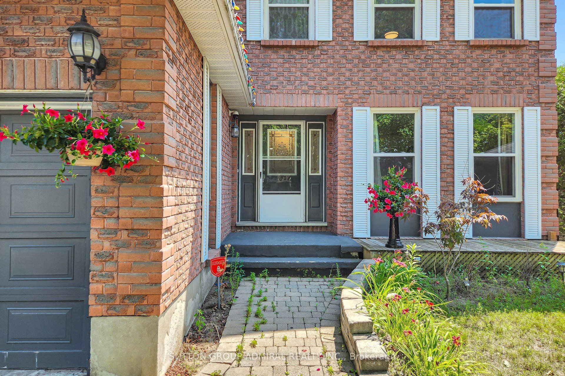 879 Peggoty Circle Property Photo 2