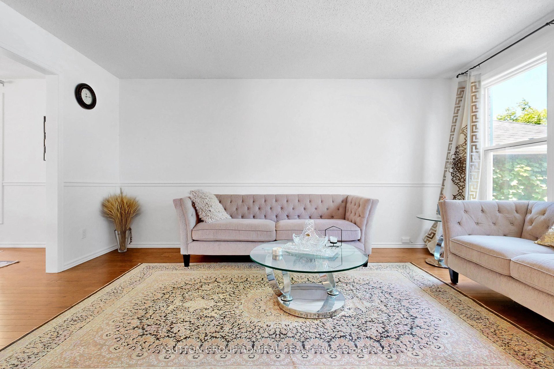 879 Peggoty Circle Property Photo 7