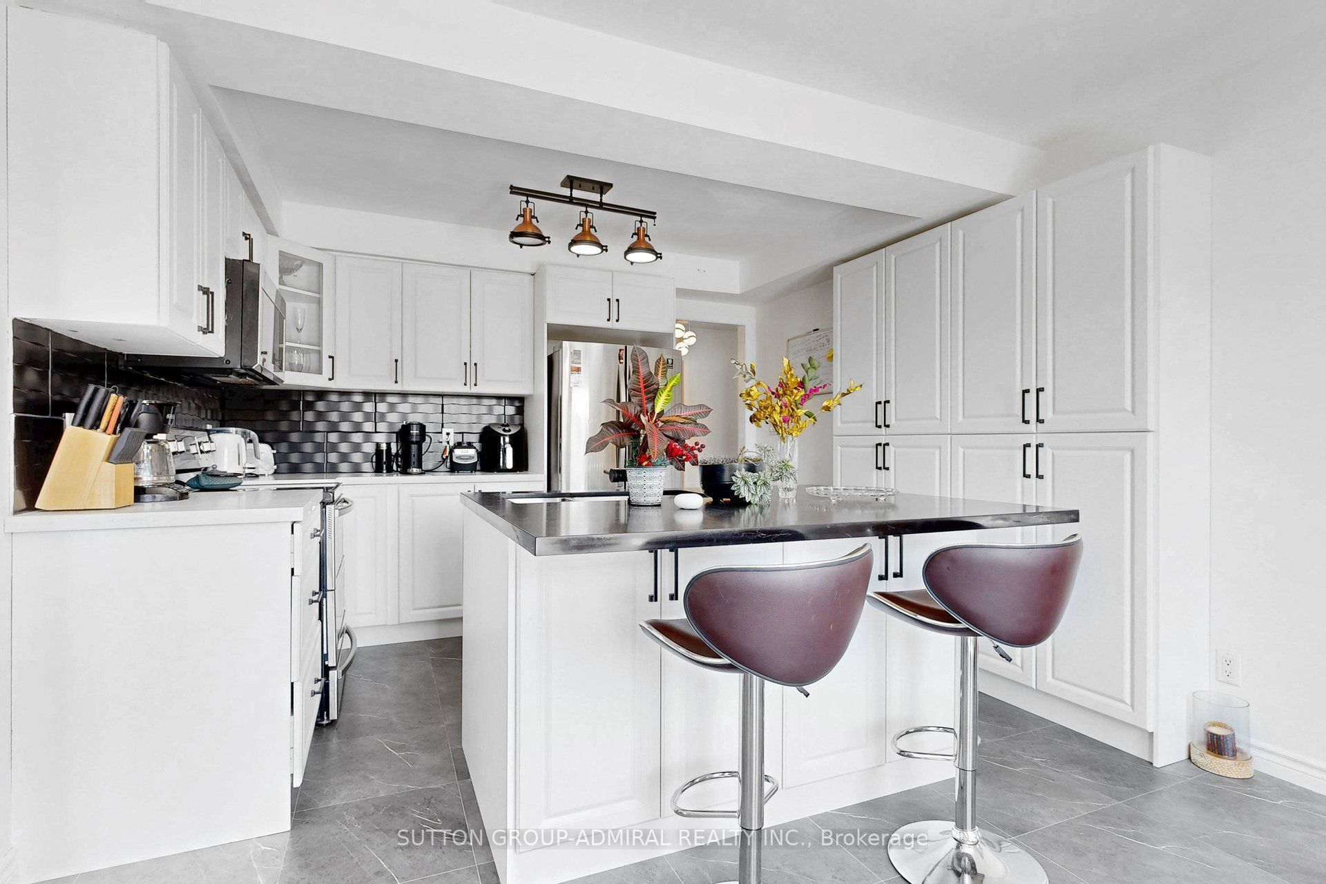 879 Peggoty Circle Property Photo 15