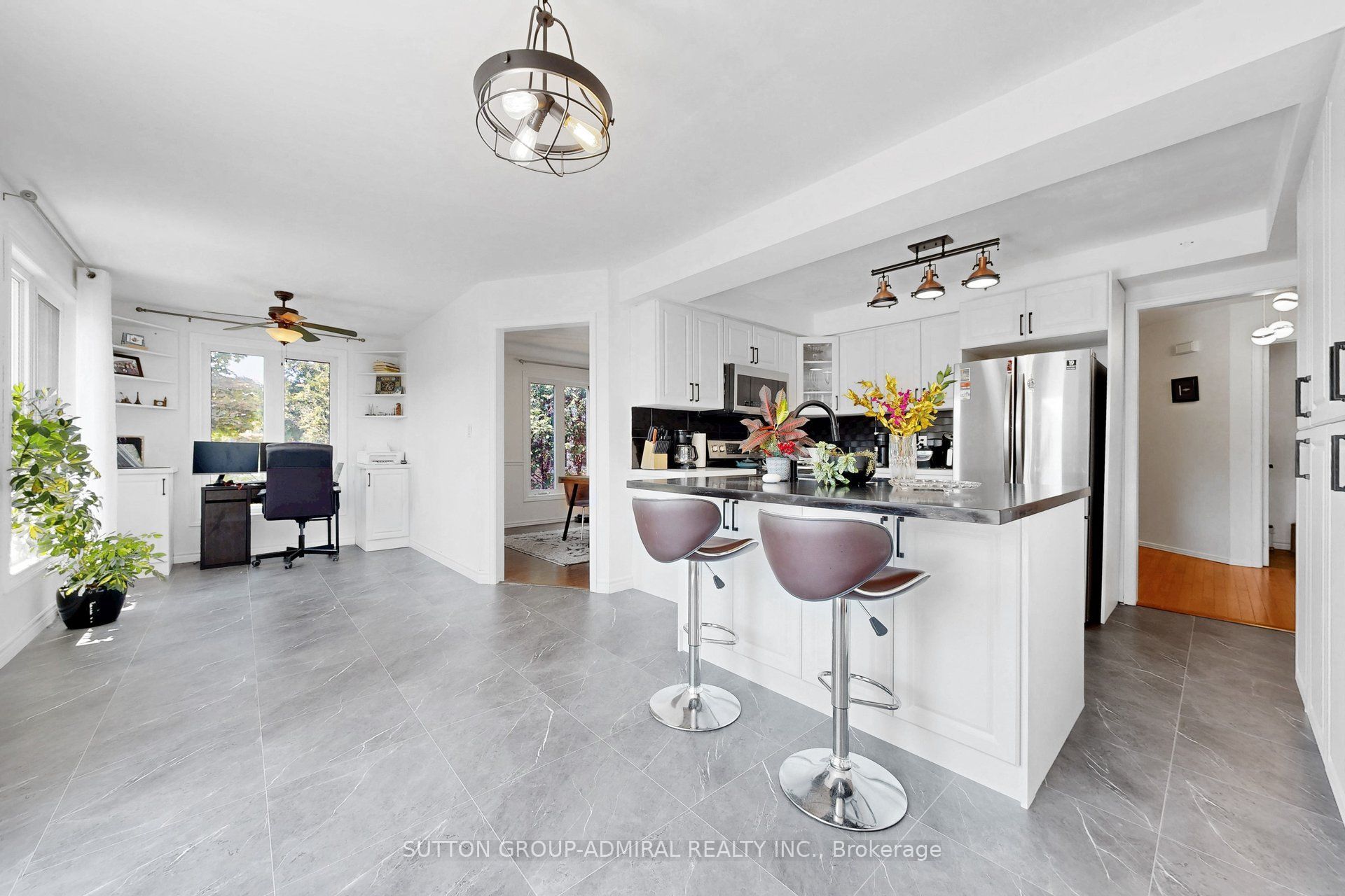879 Peggoty Circle Property Photo 16