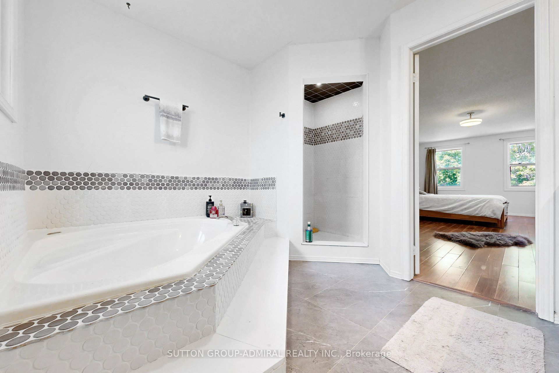 879 Peggoty Circle Property Photo 28