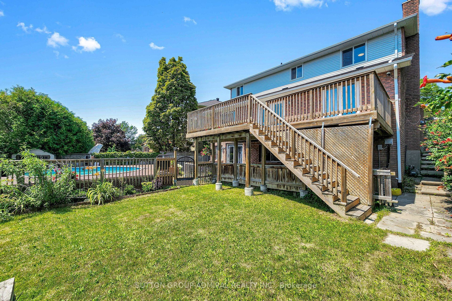 879 Peggoty Circle Property Photo 48