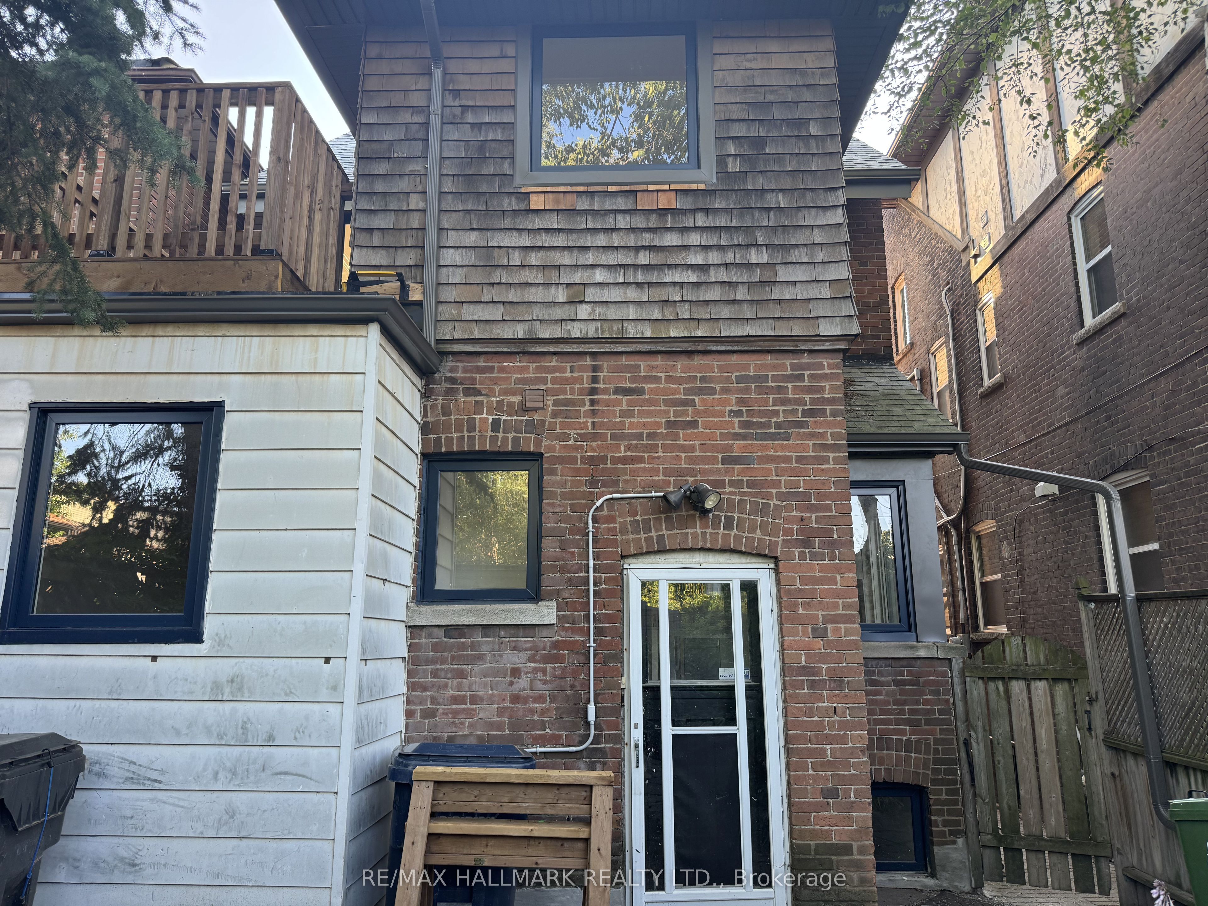 553 Broadview Avenue Lower Property Photo 14