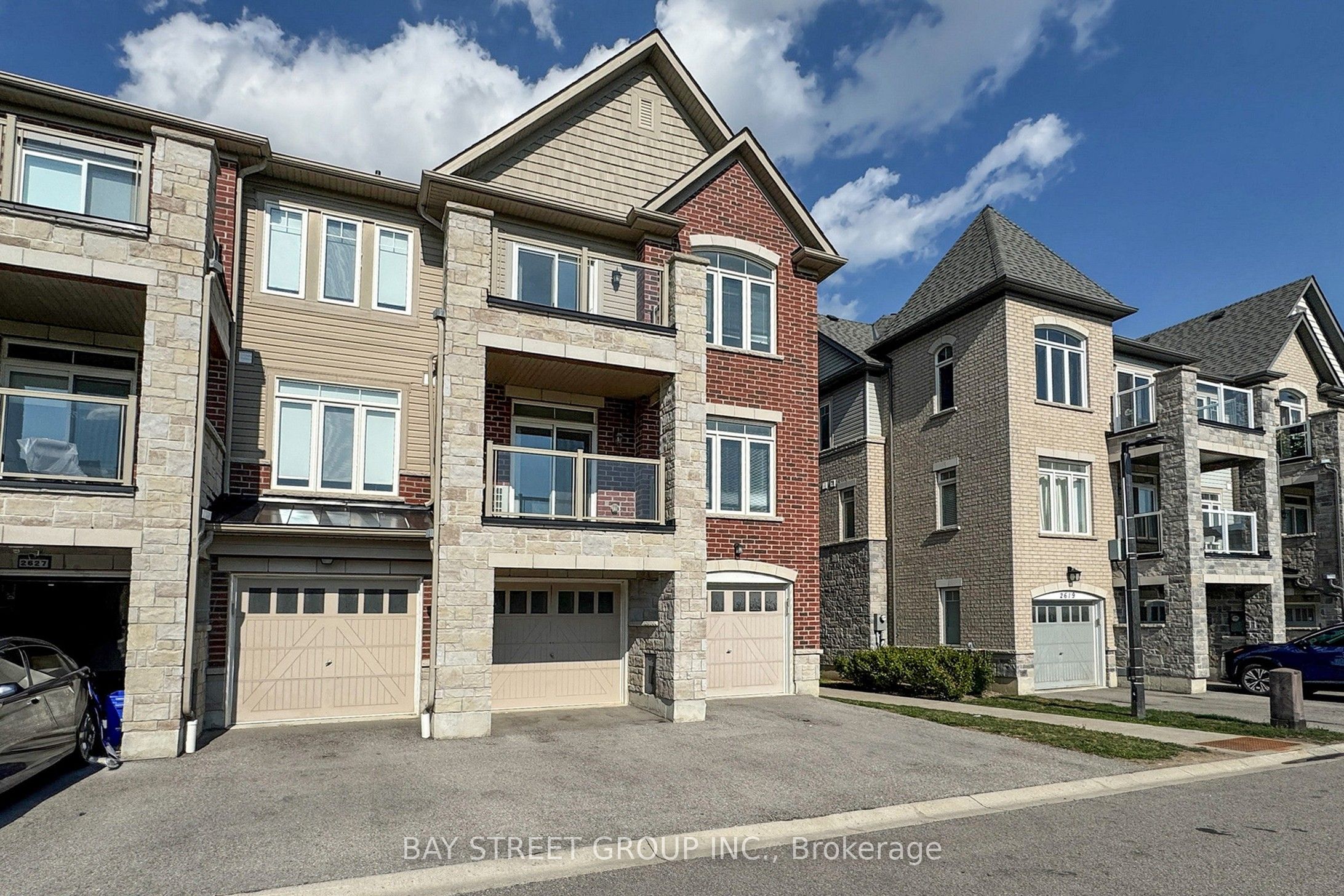 2623 Garrison Crossing Property Photo 29