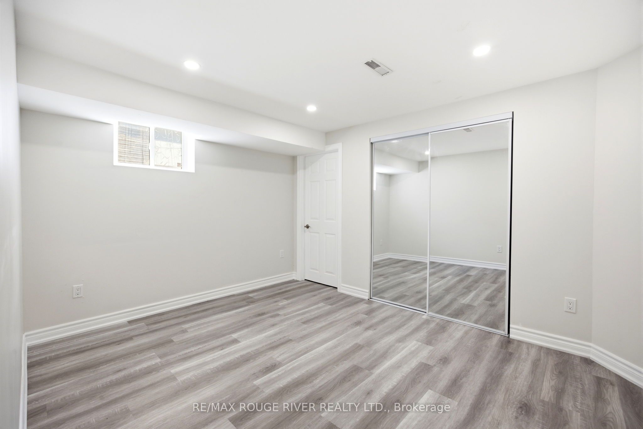 38 Hettersley Drive Basement Property Photo 10