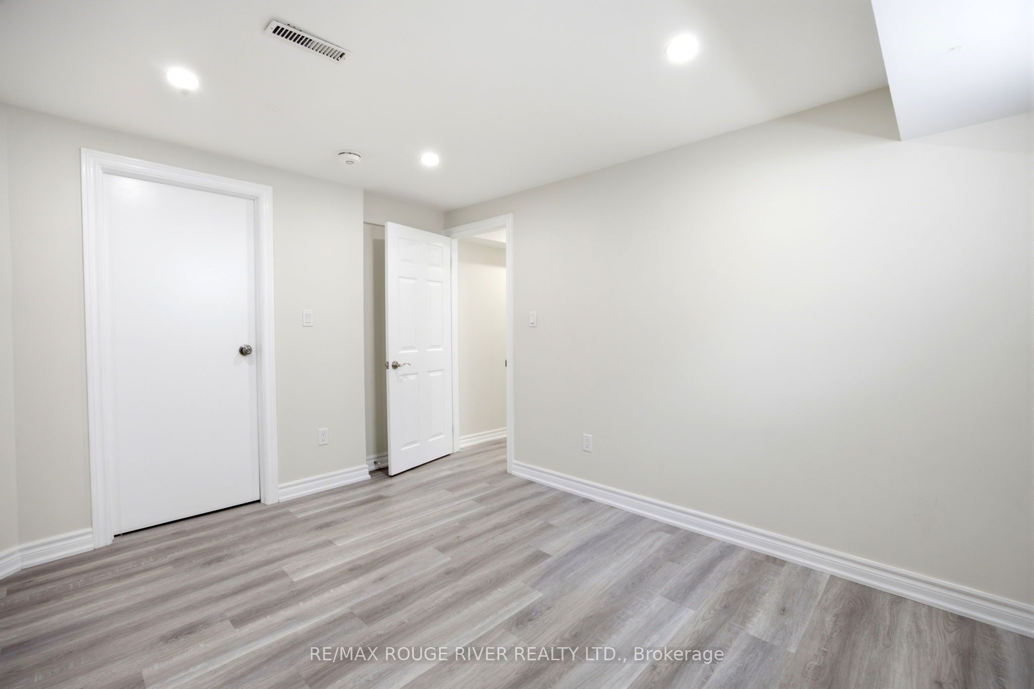 38 Hettersley Drive Basement Property Photo 11