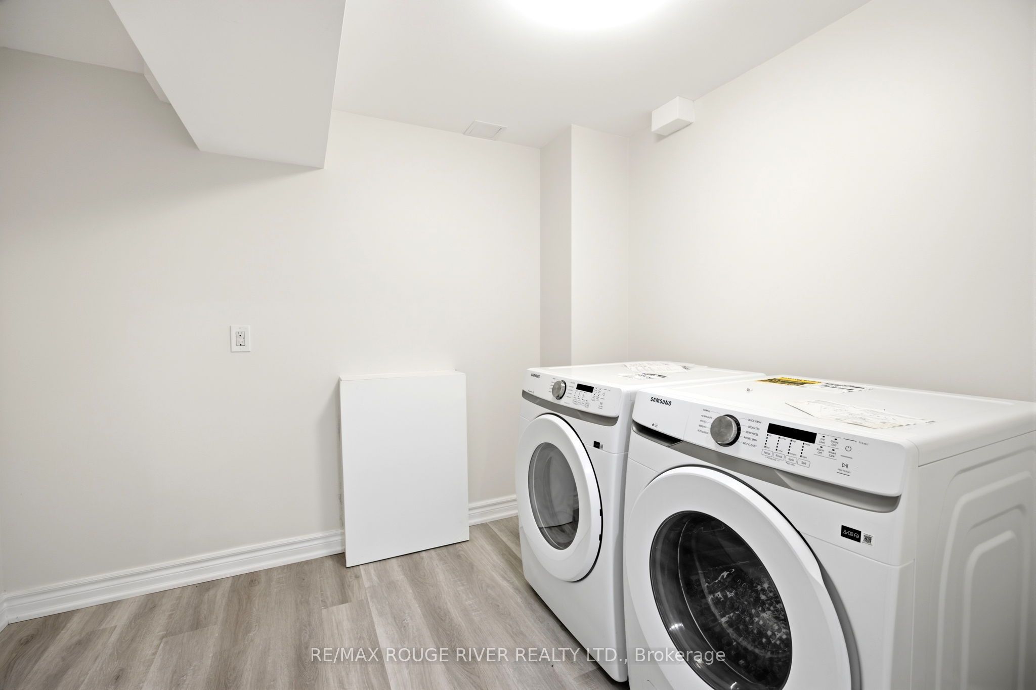 38 Hettersley Drive Basement Property Photo 16