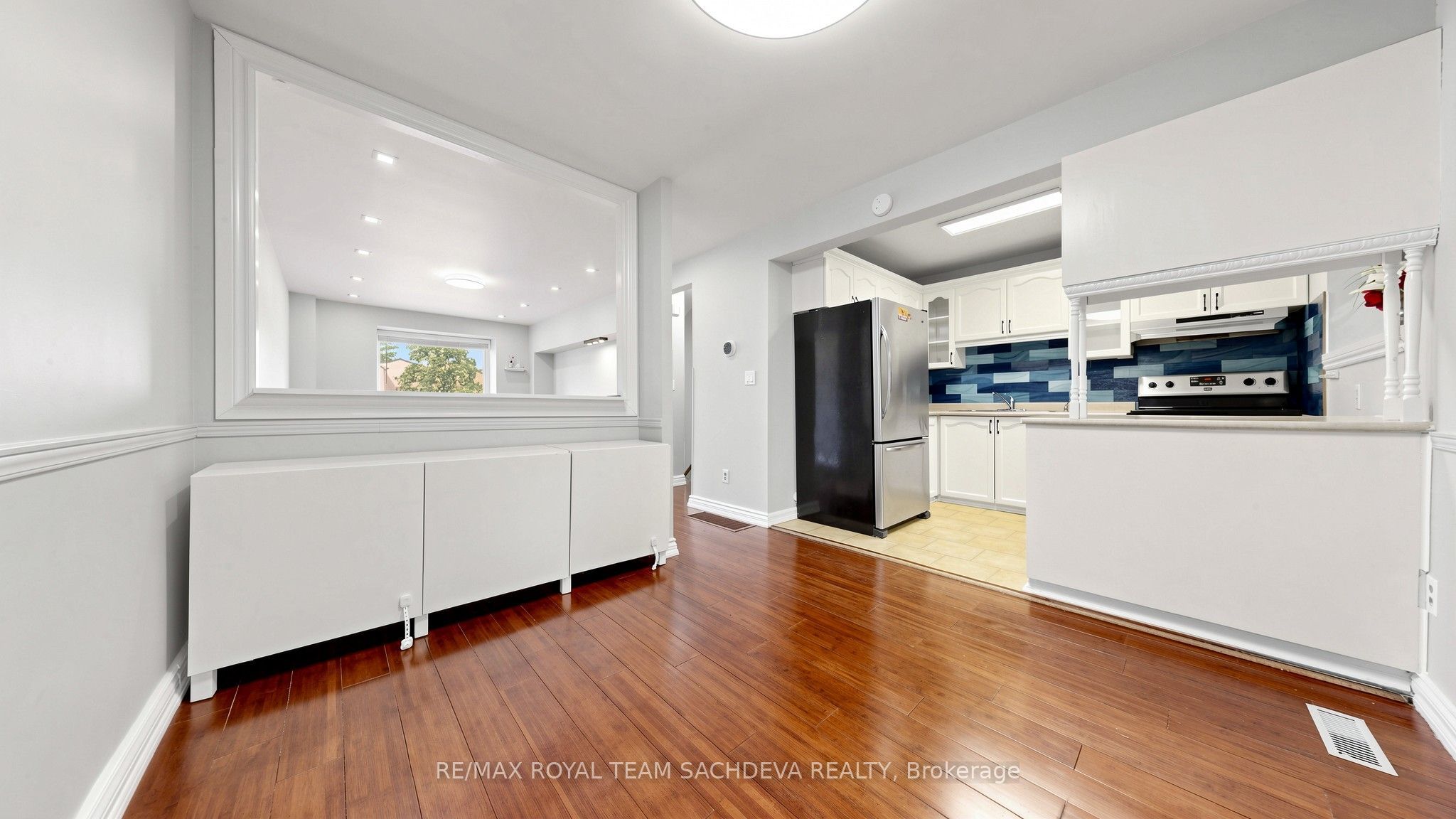 55 Collinsgrove Road 255 Property Photo 10