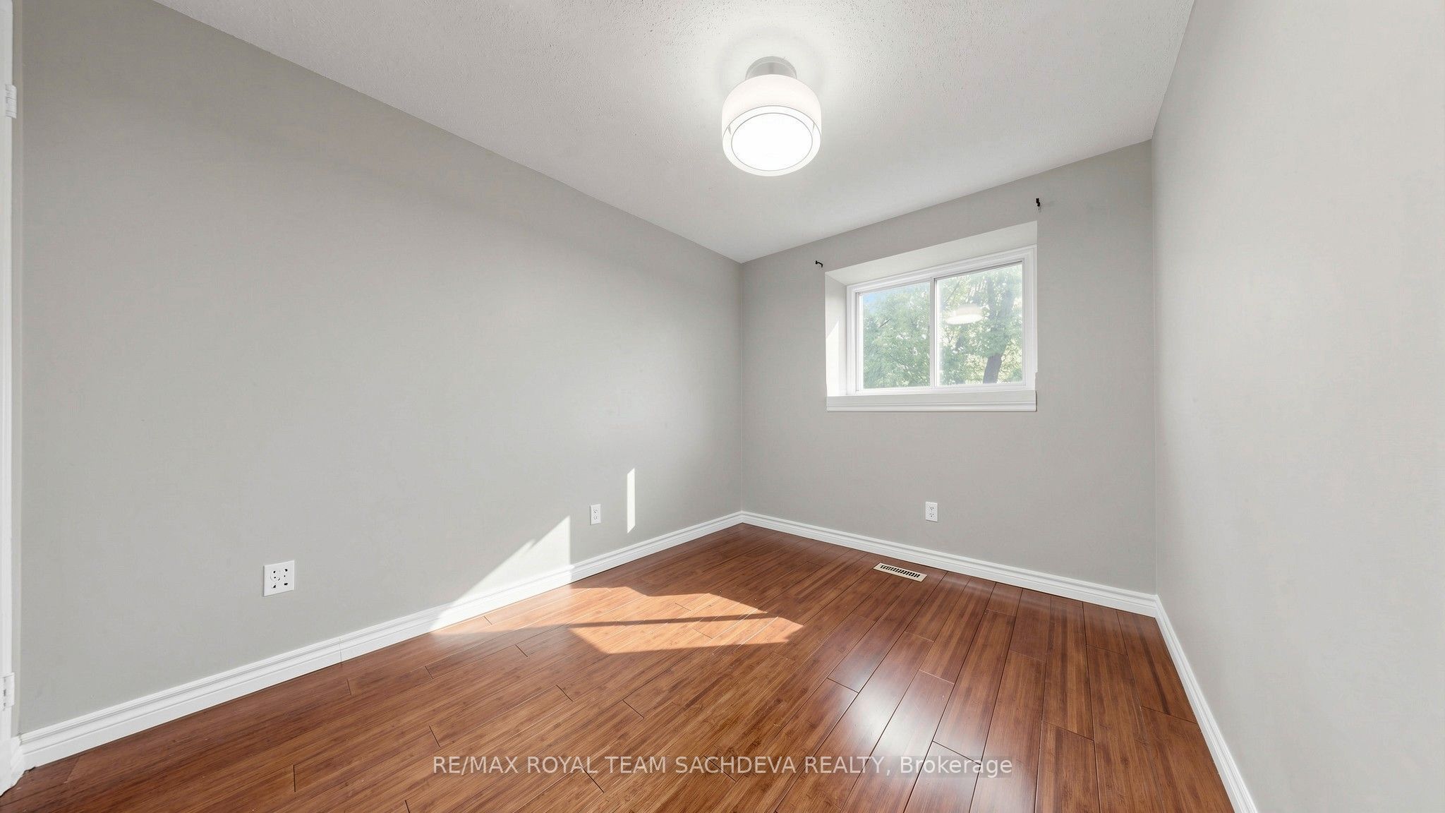 55 Collinsgrove Road 255 Property Photo 26