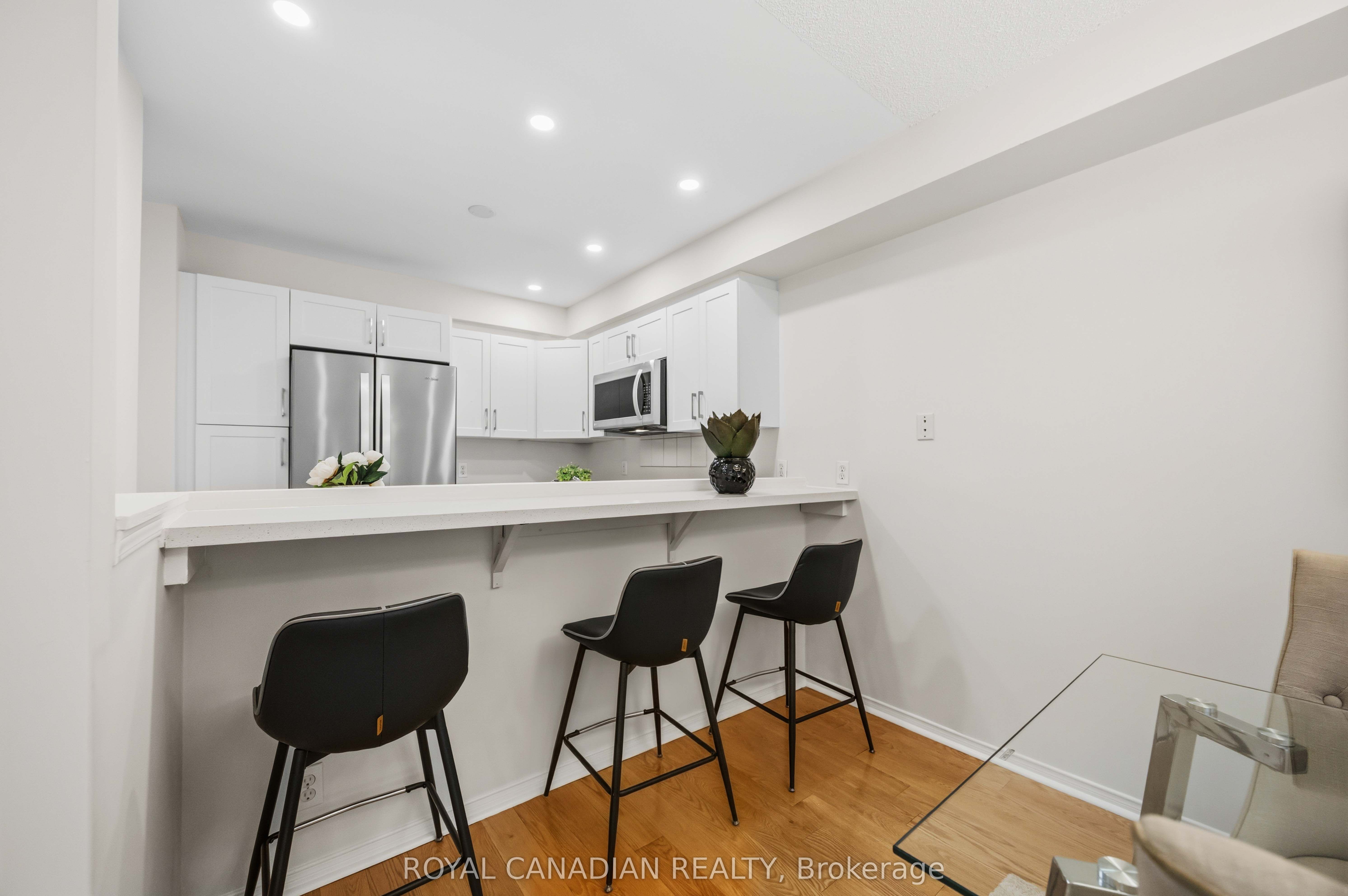 137 Stokely Crescent Property Photo 21