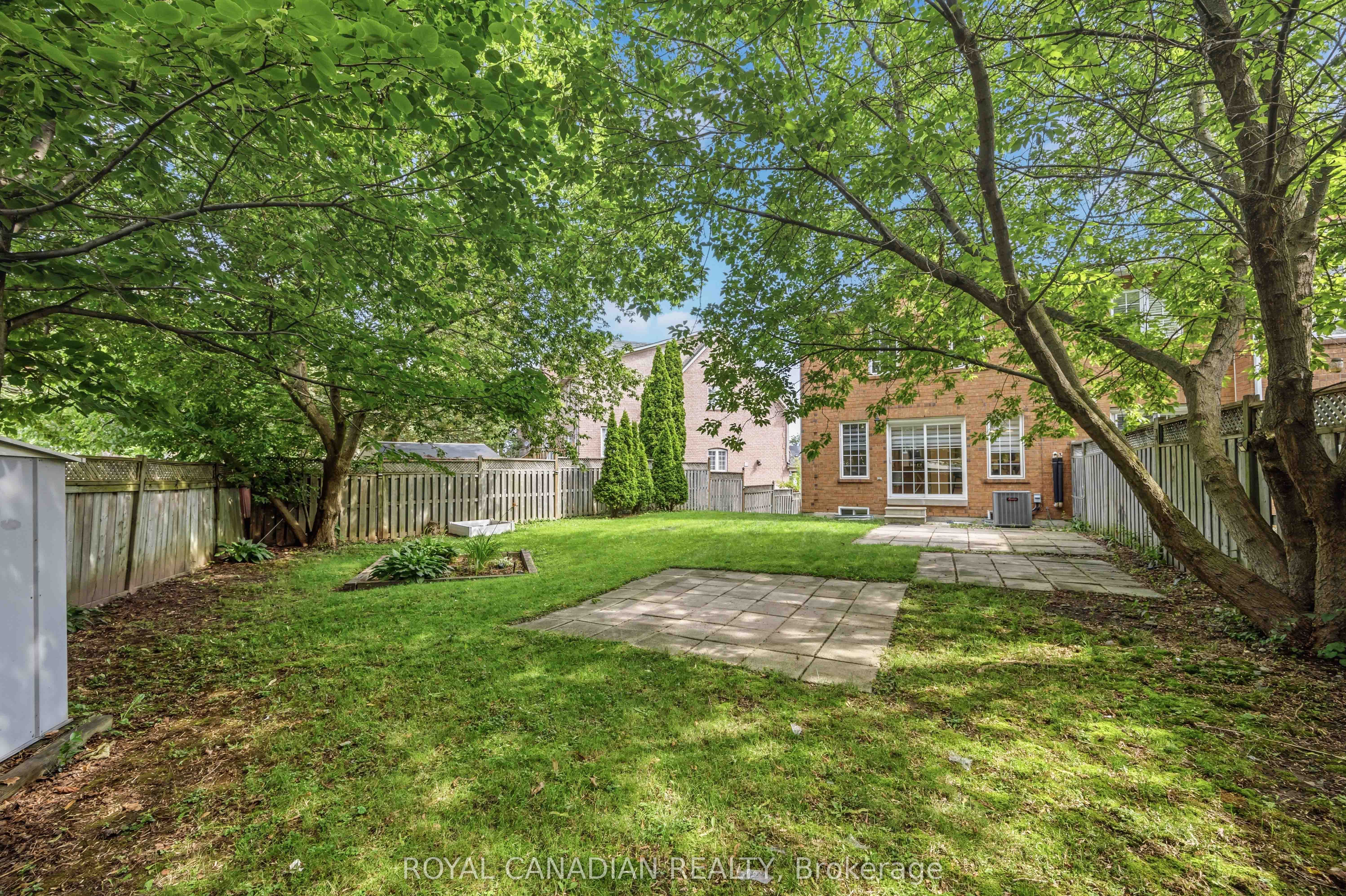 137 Stokely Crescent Property Photo 47