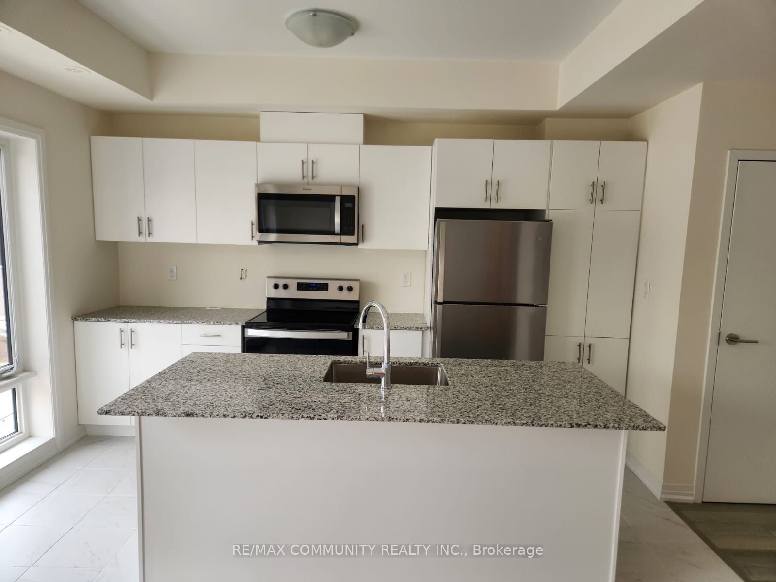 165 Tapscott Road 20 Property Photo 3