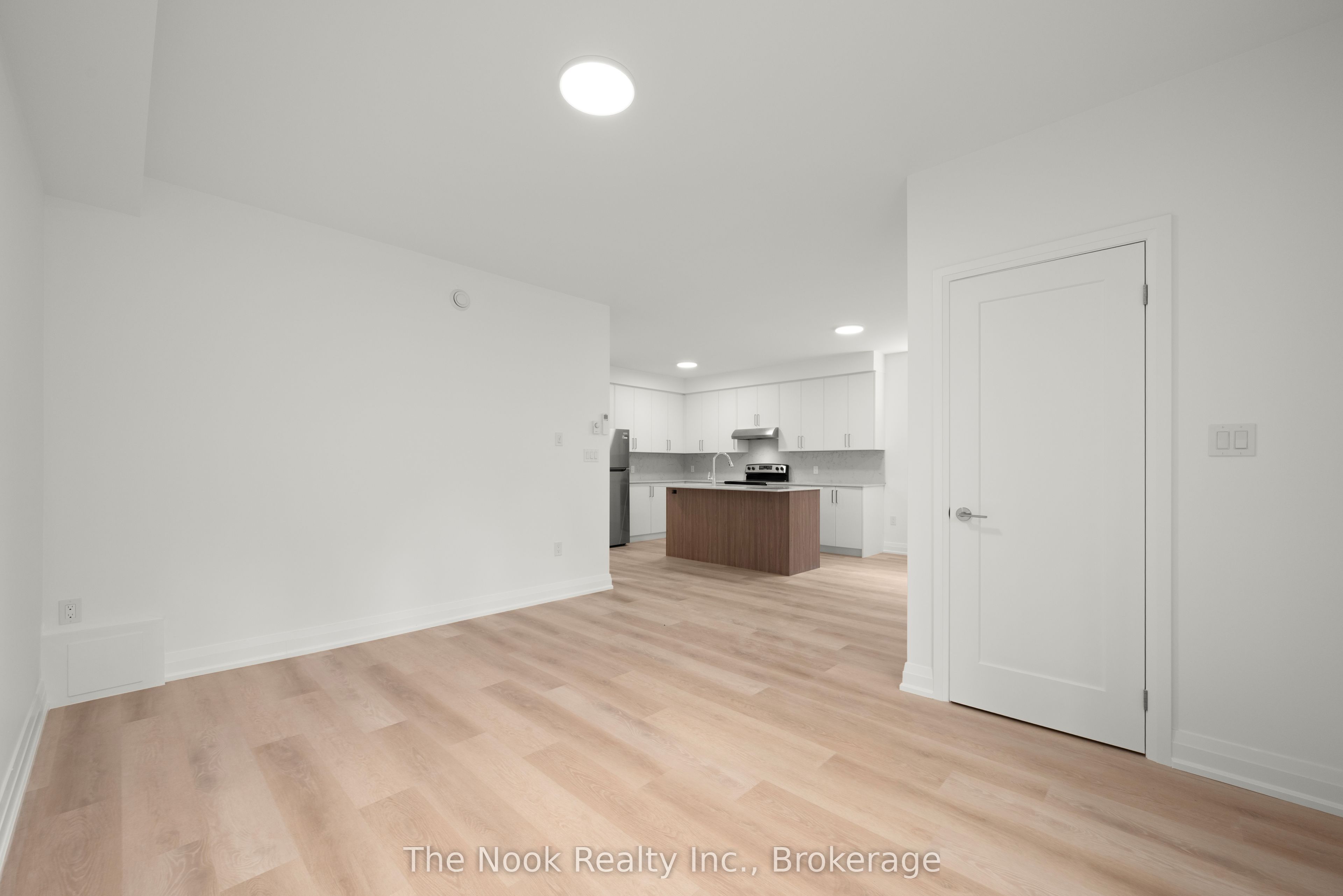 399 Thorton Road N 1 Property Photo 10
