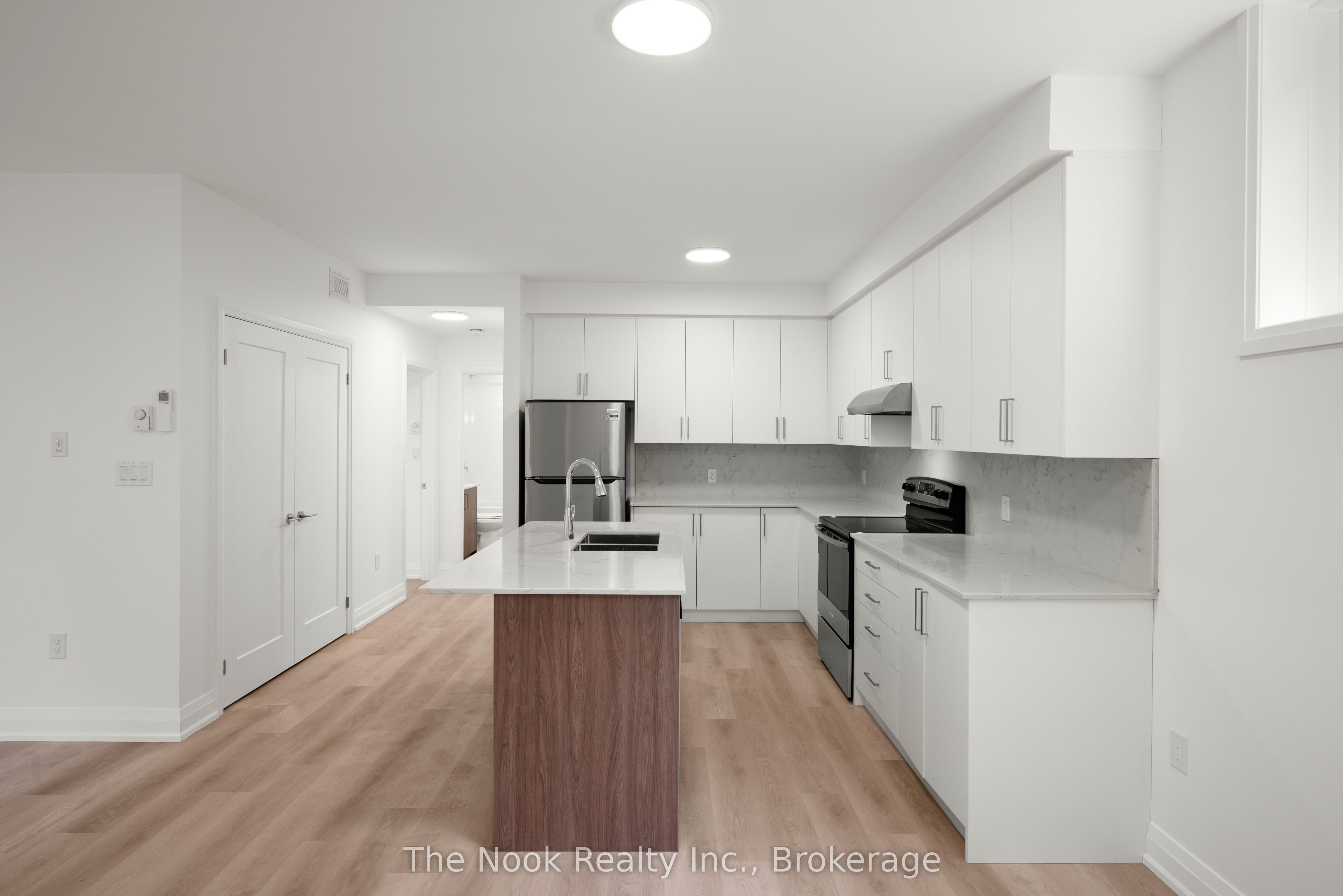 399 Thorton Road N 1 Property Photo 13