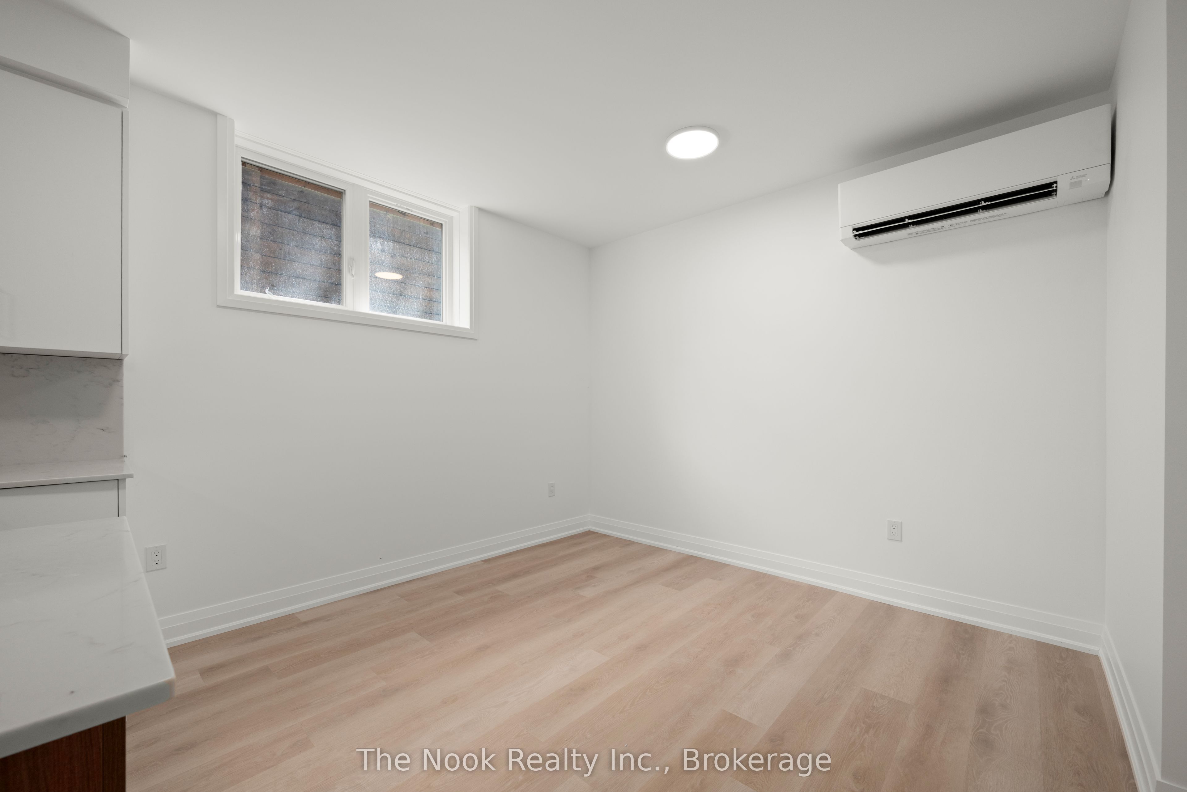 399 Thorton Road N 1 Property Photo 20