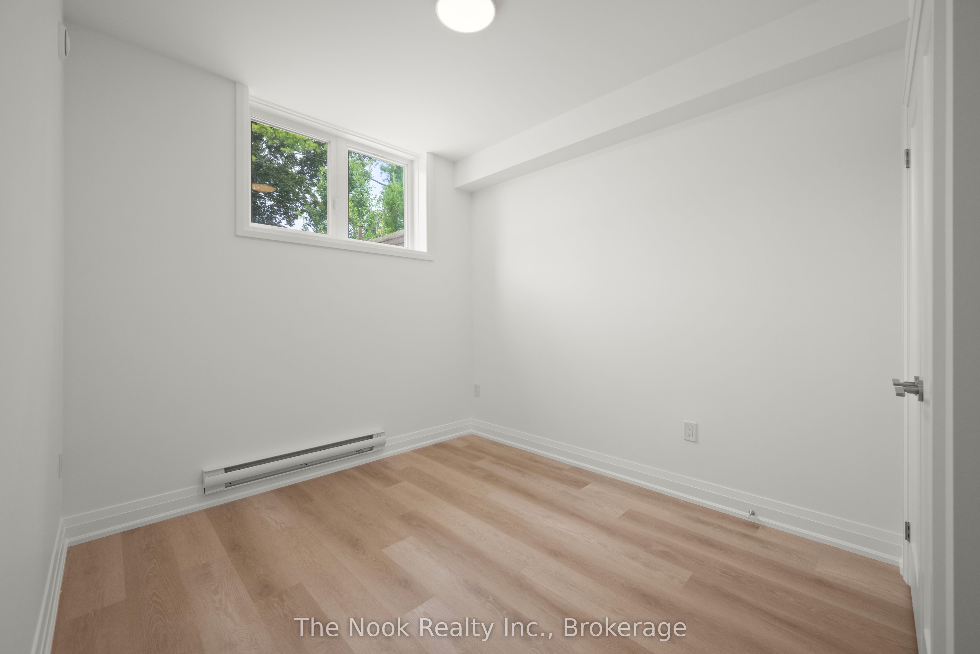 399 Thorton Road N 1 Property Photo 23