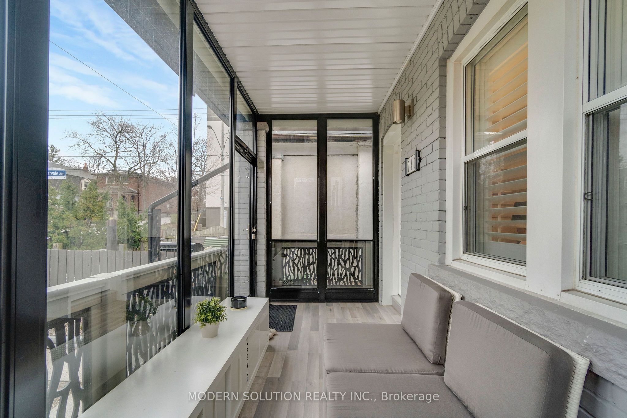 741 Milverton Boulevard Property Photo 6