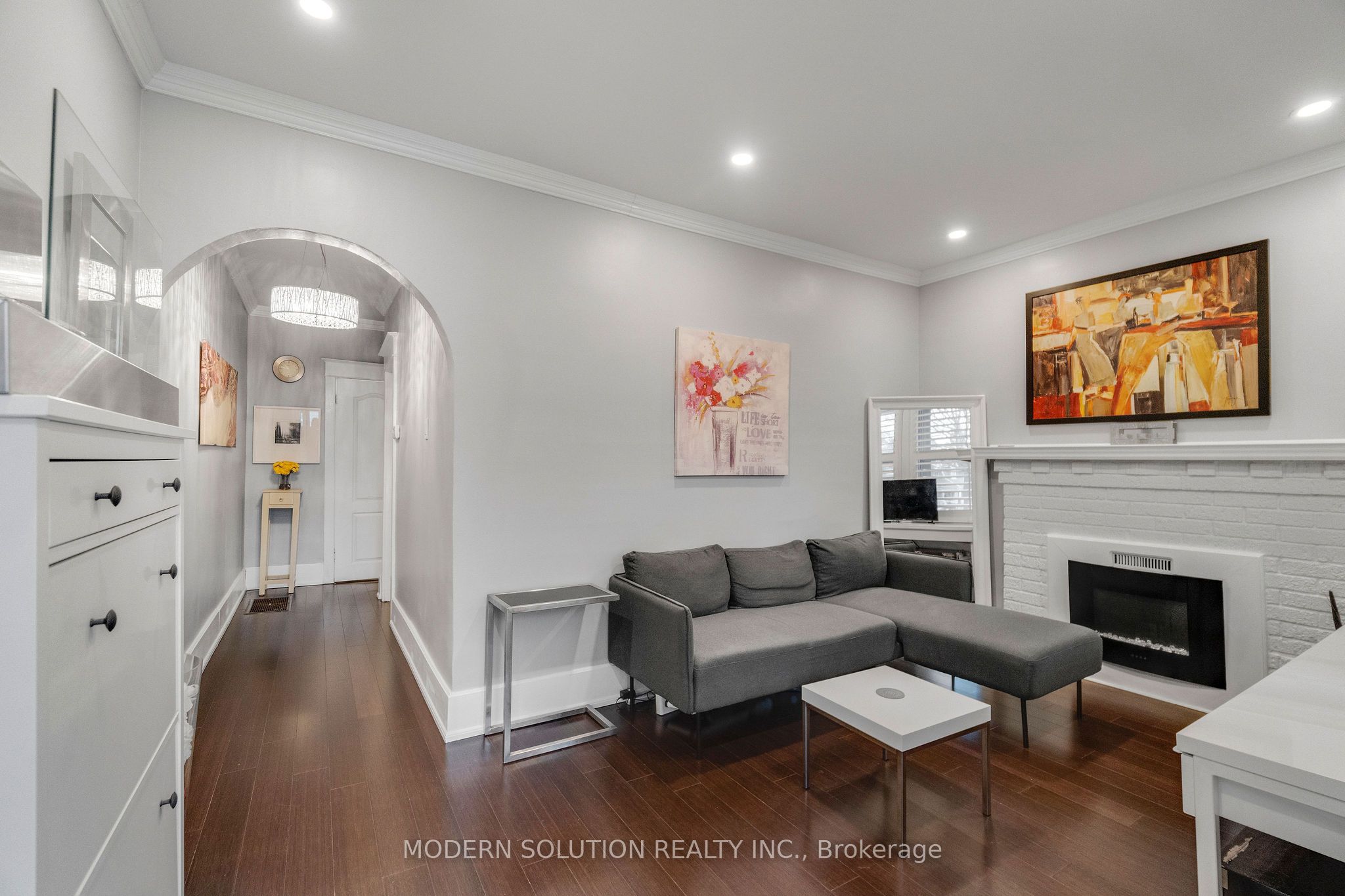 741 Milverton Boulevard Property Photo 7