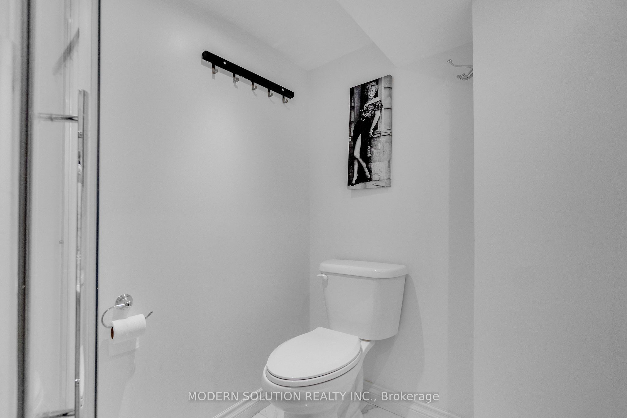 741 Milverton Boulevard Property Photo 28