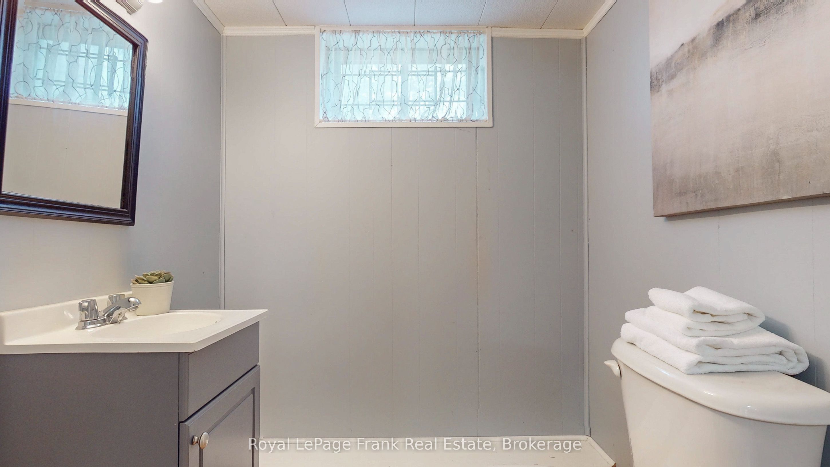 100 Admiral Road Property Photo 33