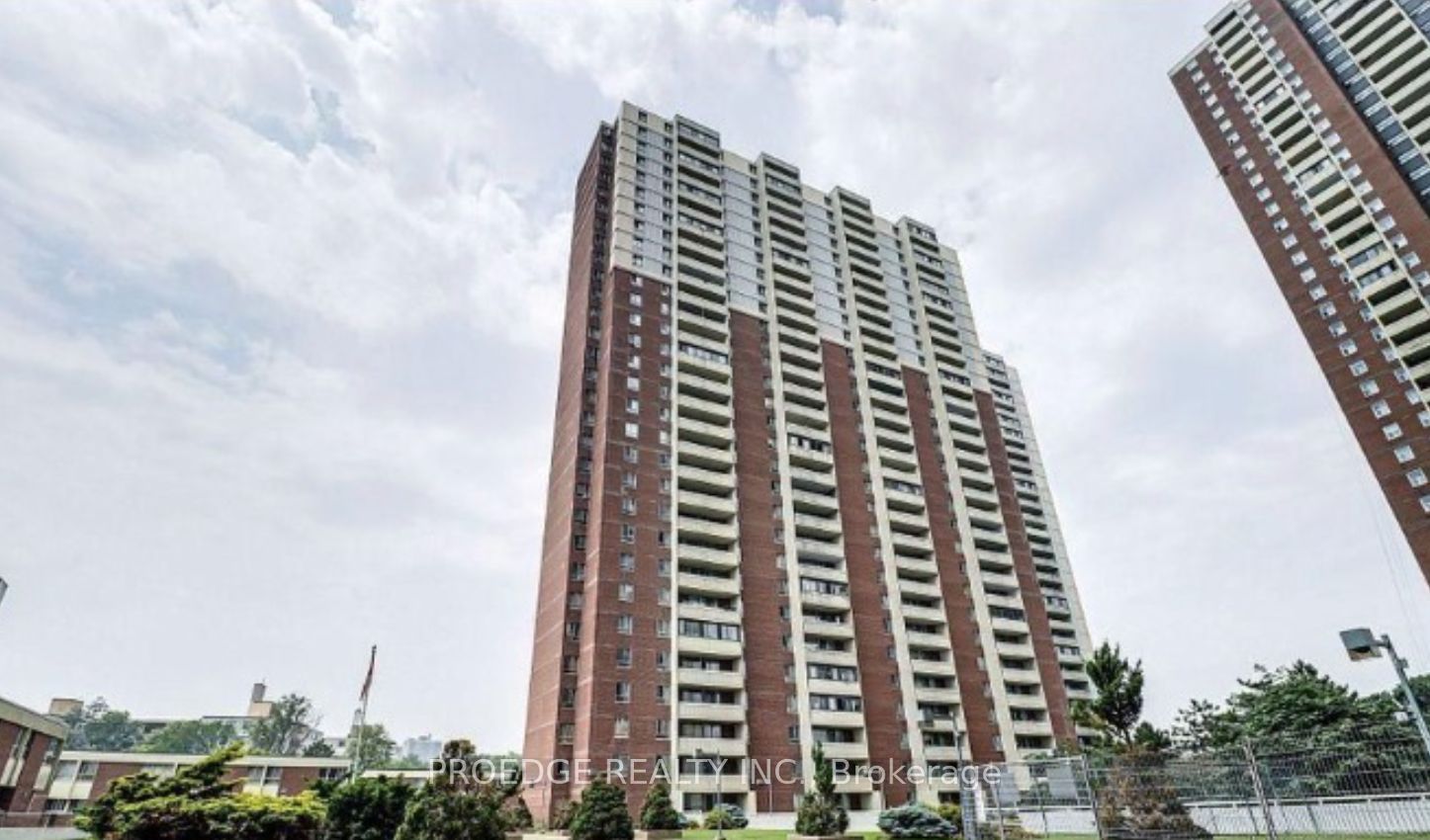 5 Massey Square 102 Property Photo 1
