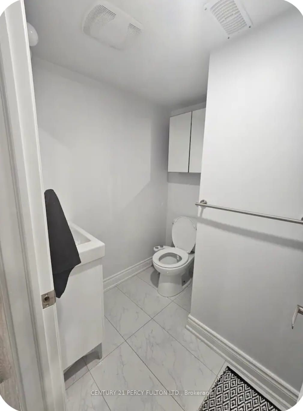 54 Baycliffe Drive 2 Property Photo 10