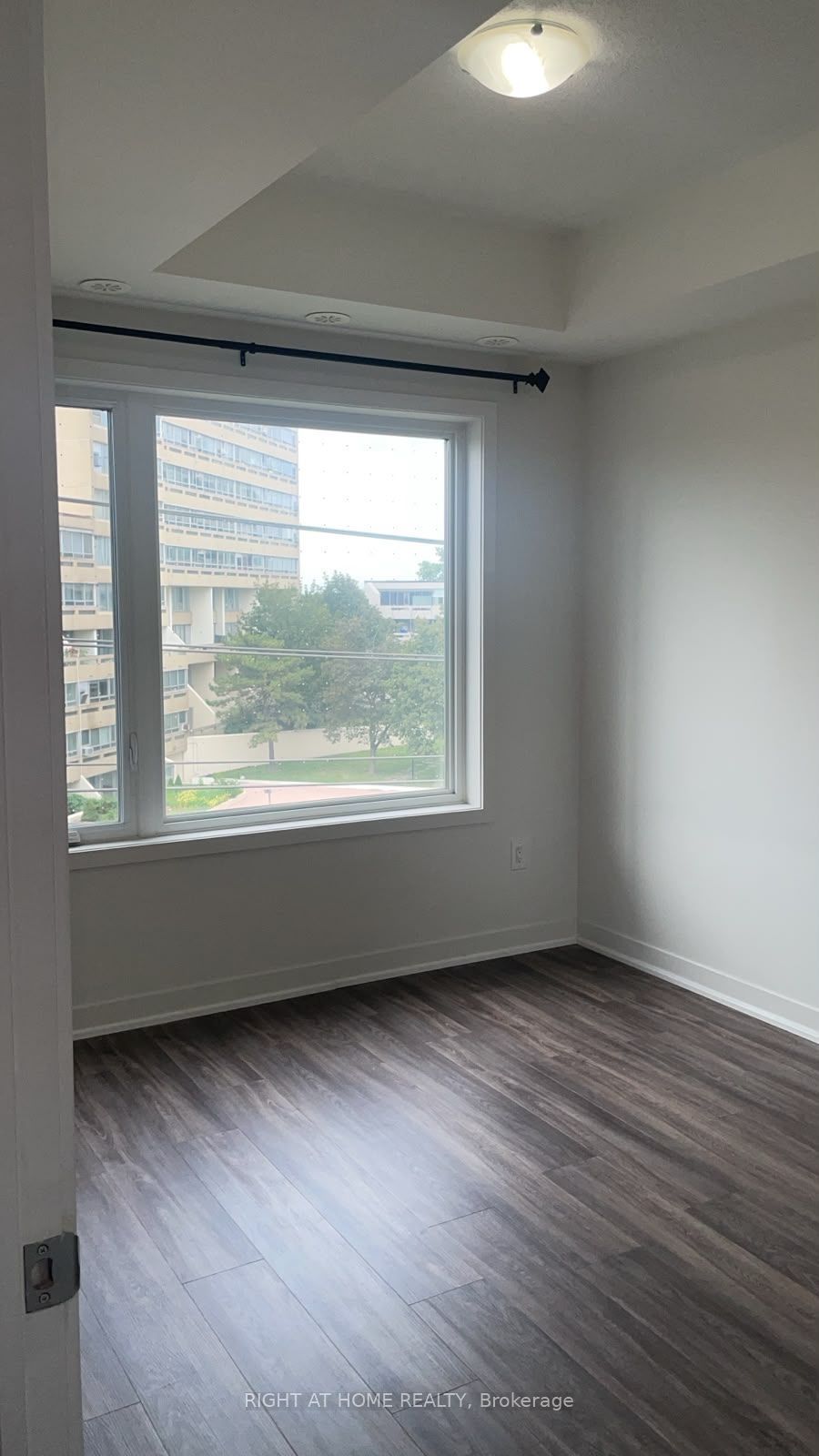 5131 Sheppard Avenue E 401 Property Photo 32