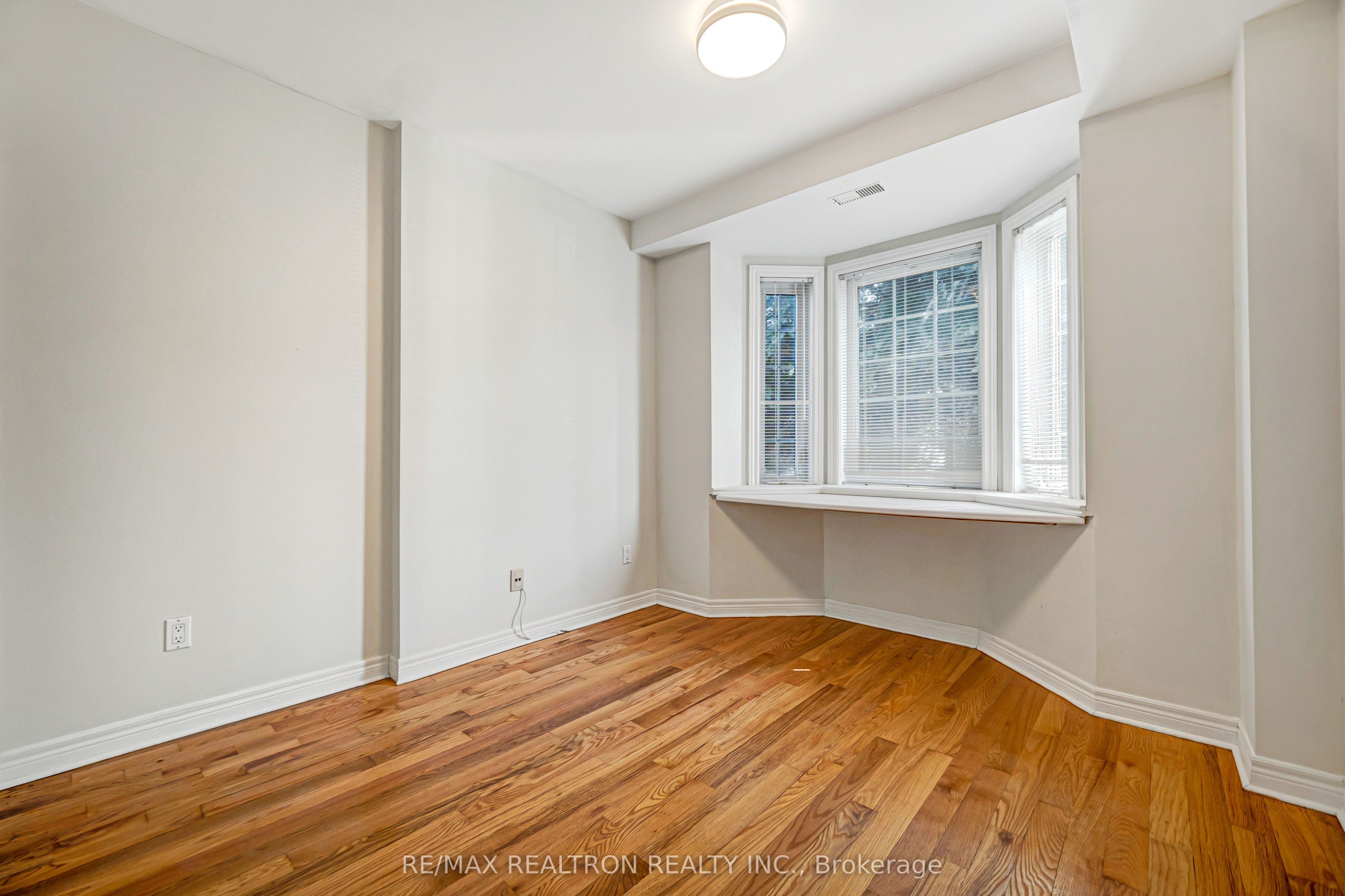 454 Donlands Avenue Property Photo 14