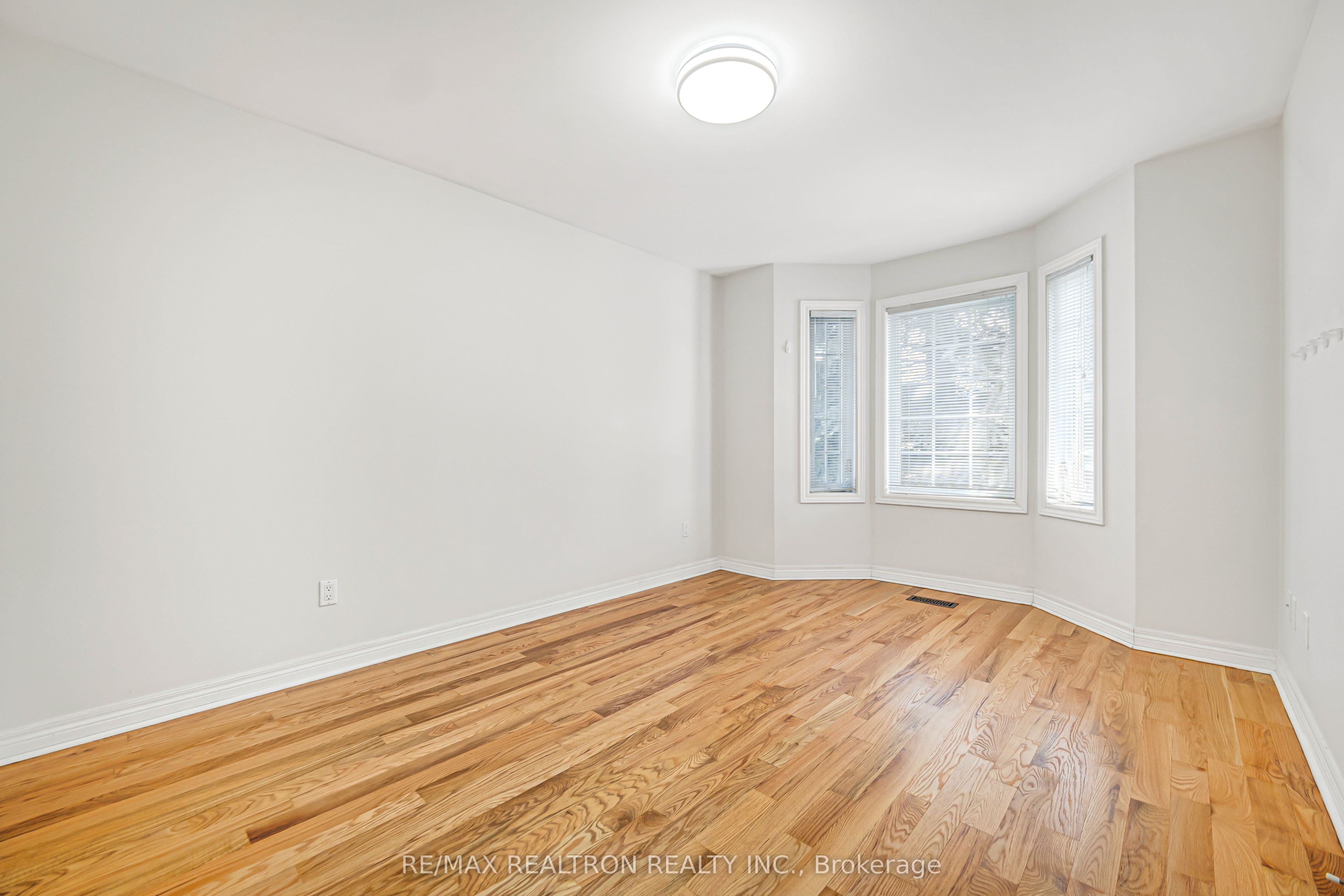 454 Donlands Avenue Property Photo 29