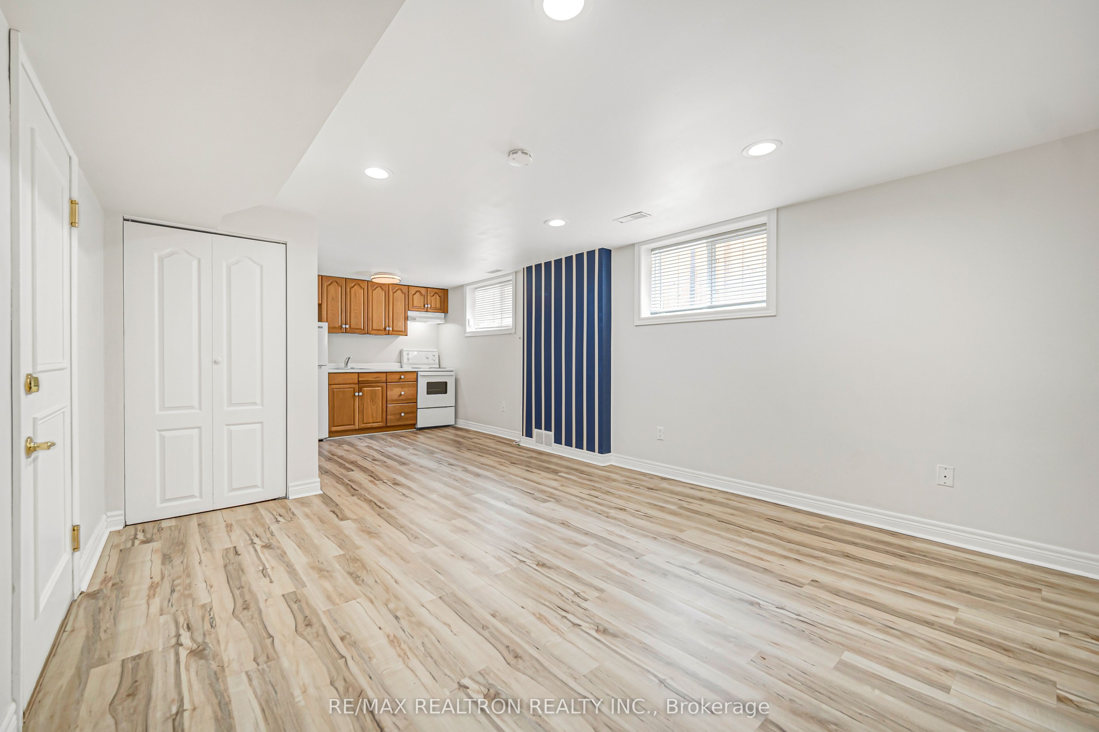 454 Donlands Avenue Property Photo 37