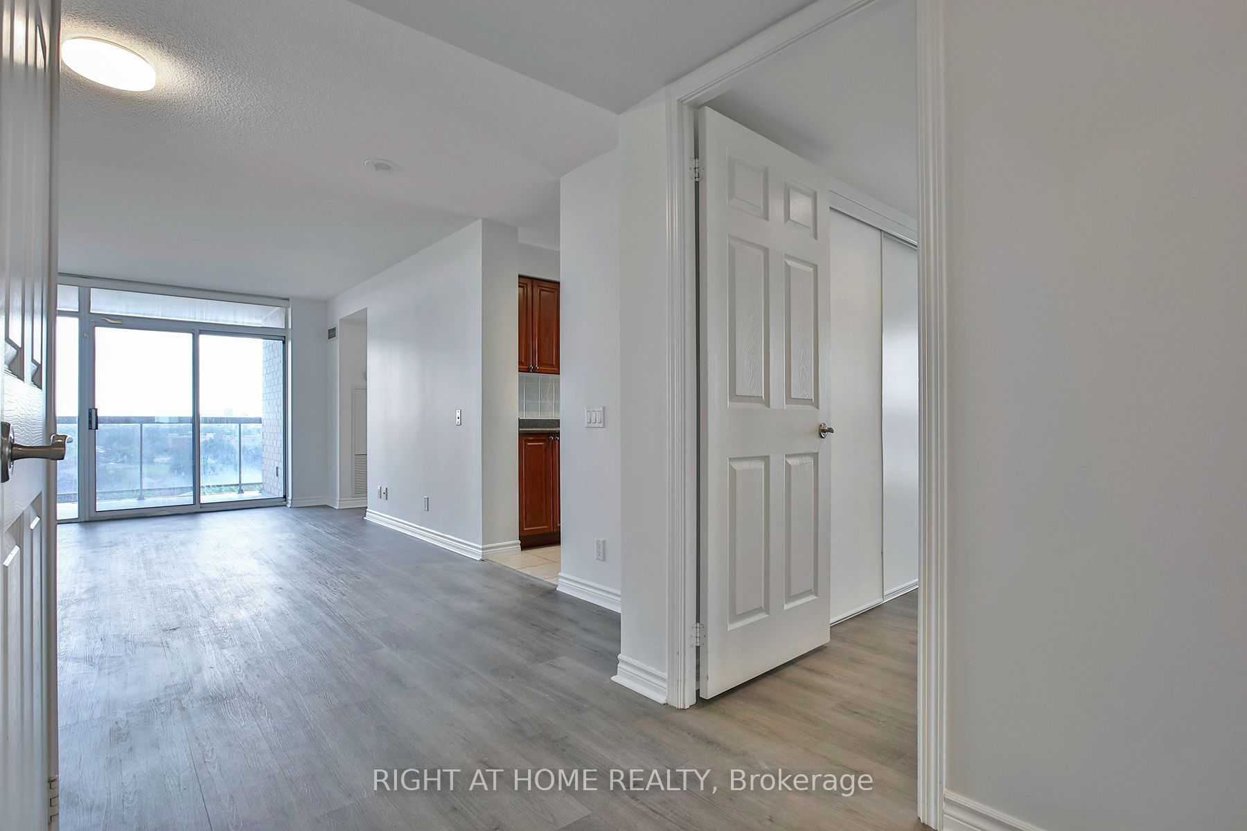 18 Mondeo Drive 626 Property Photo 22