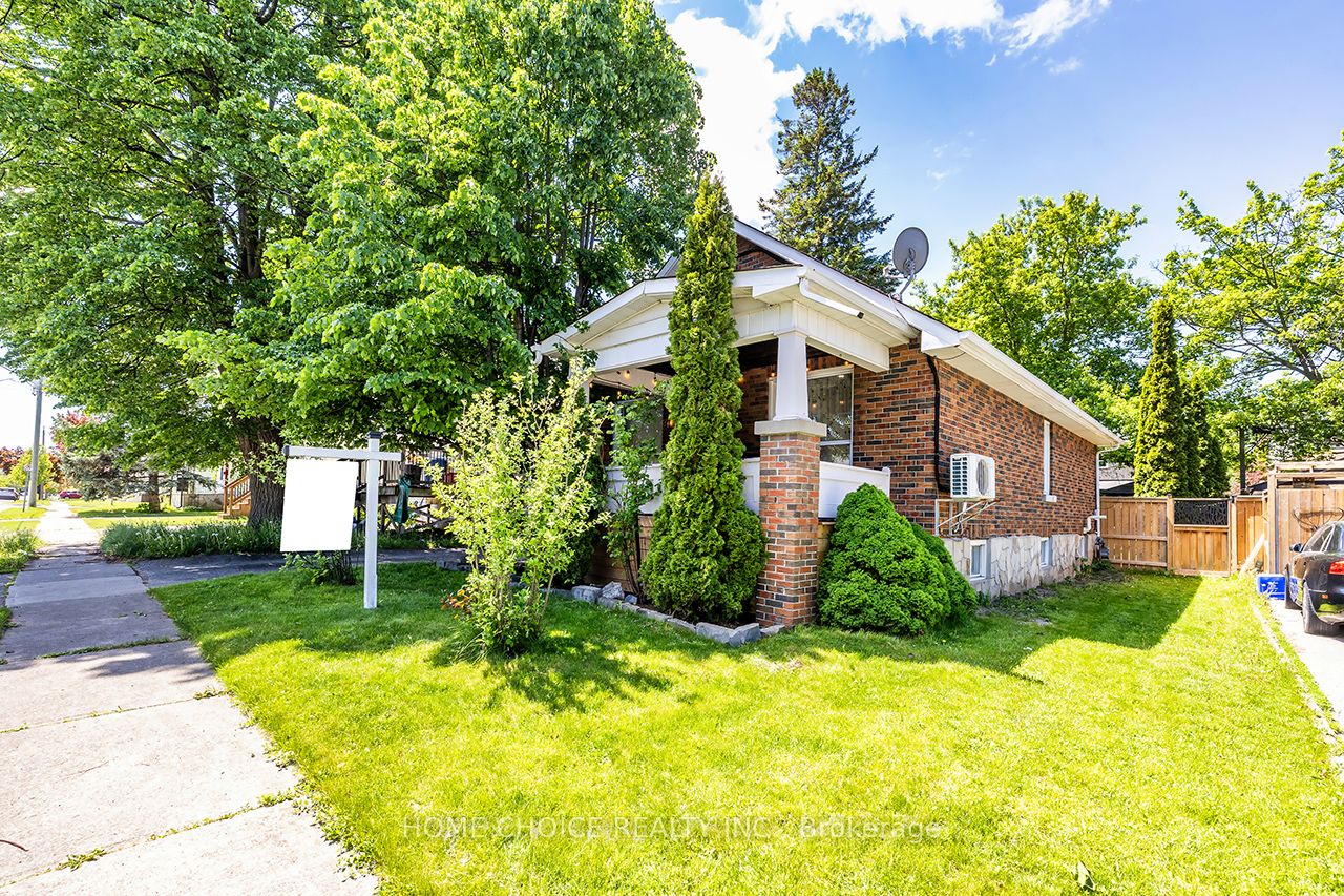140 Gladstone Avenue Property Photo 1