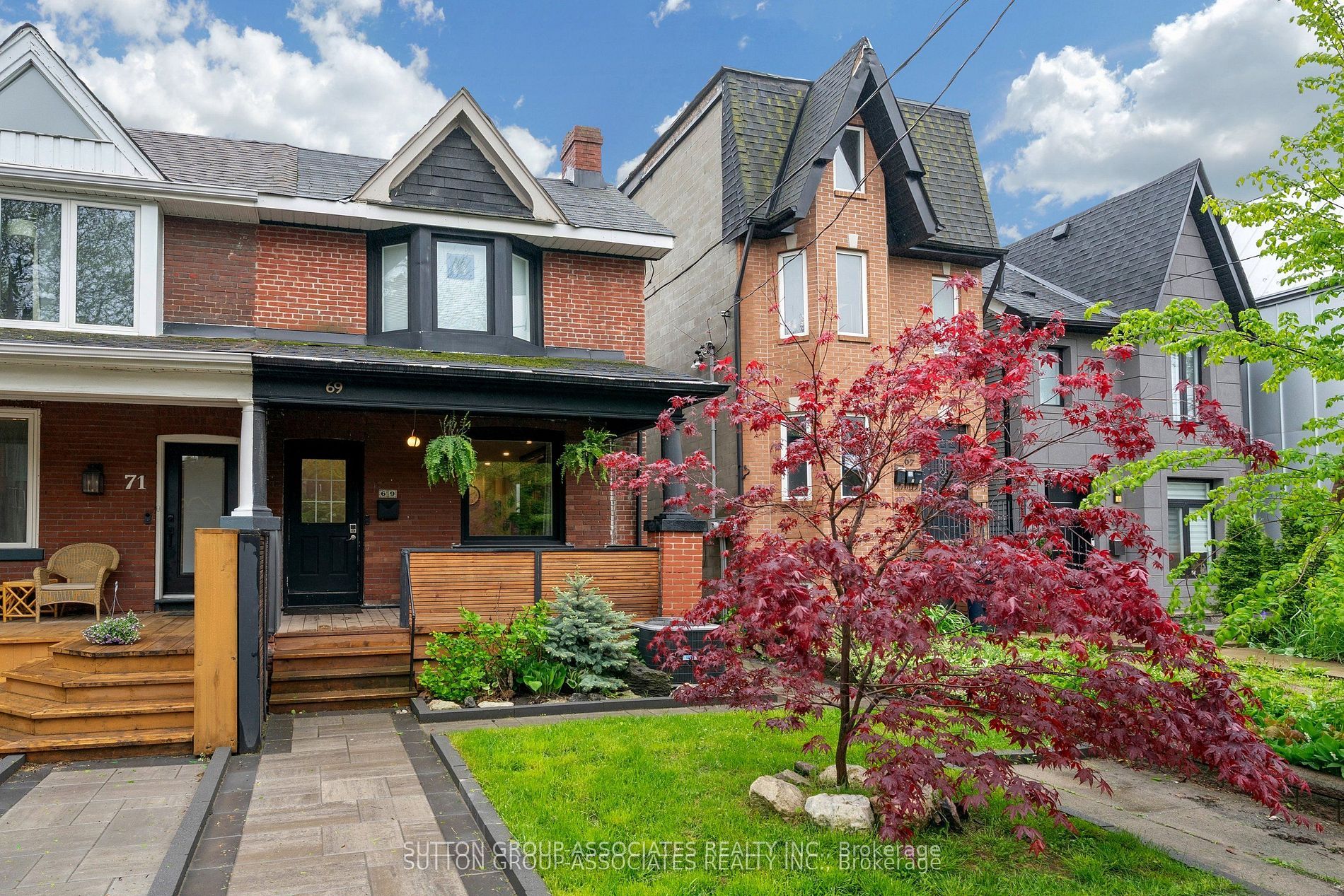 69 Dagmar Avenue Property Photo 1