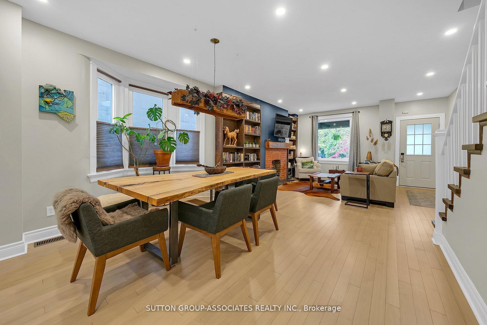 69 Dagmar Avenue Property Photo 3